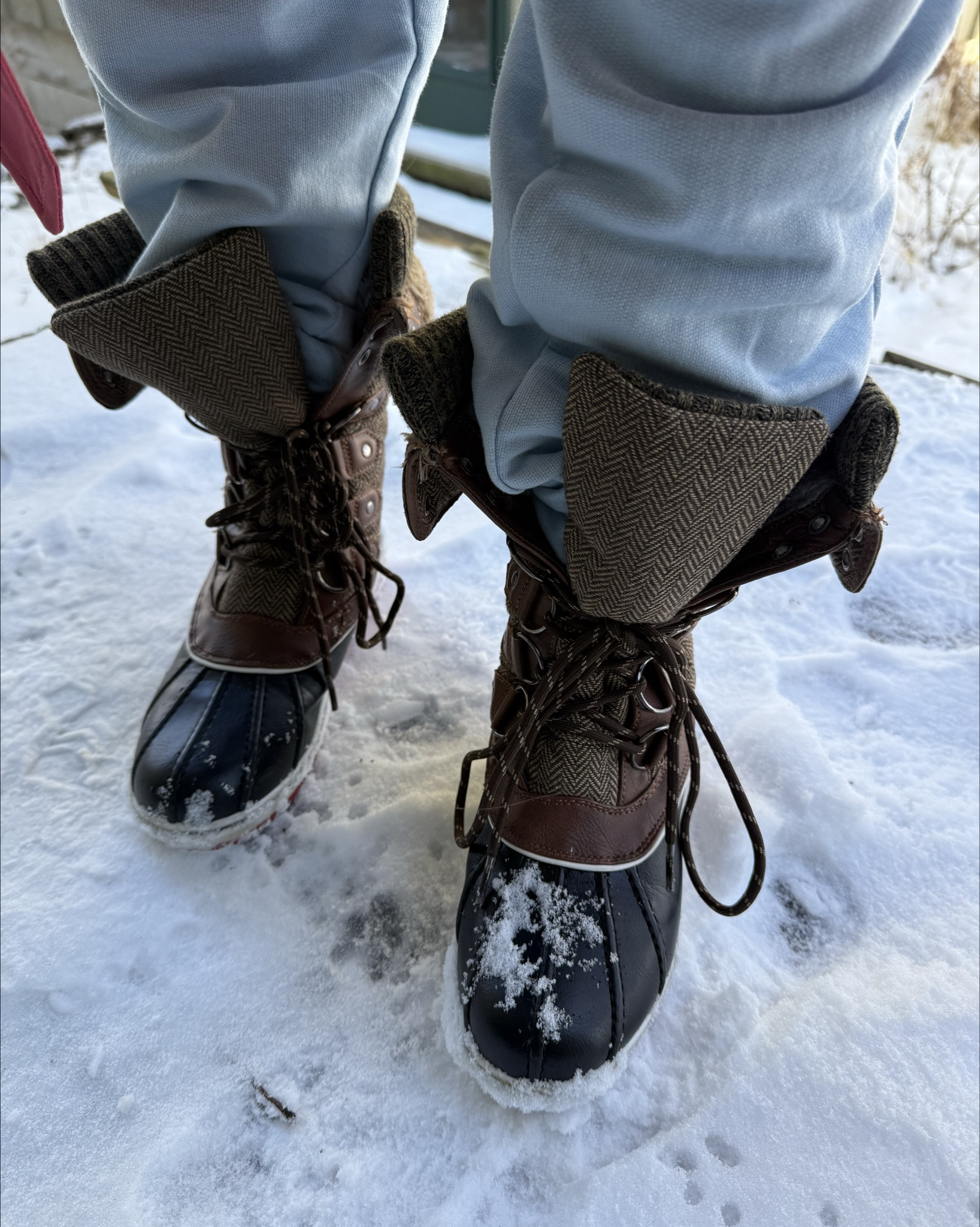 Snow day, but make it fashion! ❄️✨

The latest snowfall finally hit, and you know I had to get out there and play in it. My favorite way to brave the drifts is in my Dream Pairs Snow Boots. Not only are they incredibly comfy and warm, but they are also absolute compliment-magnets!

I literally can’t leave the house in these without someone asking where I got them. They’re the perfect mix of practical for the snow and cute enough for a 2026 winter aesthetic. Whether I’m running errands or just enjoying the winter wonderland, these are my absolute go-to. 👑🧤

#SnowDay #WinterVibes #AmazonFinds #SnowBoots #WinterOOTD #MainCharacterEnergy #2026Style #CozyCore 

#LTKSeasonal #LTKootd #LTKOver40