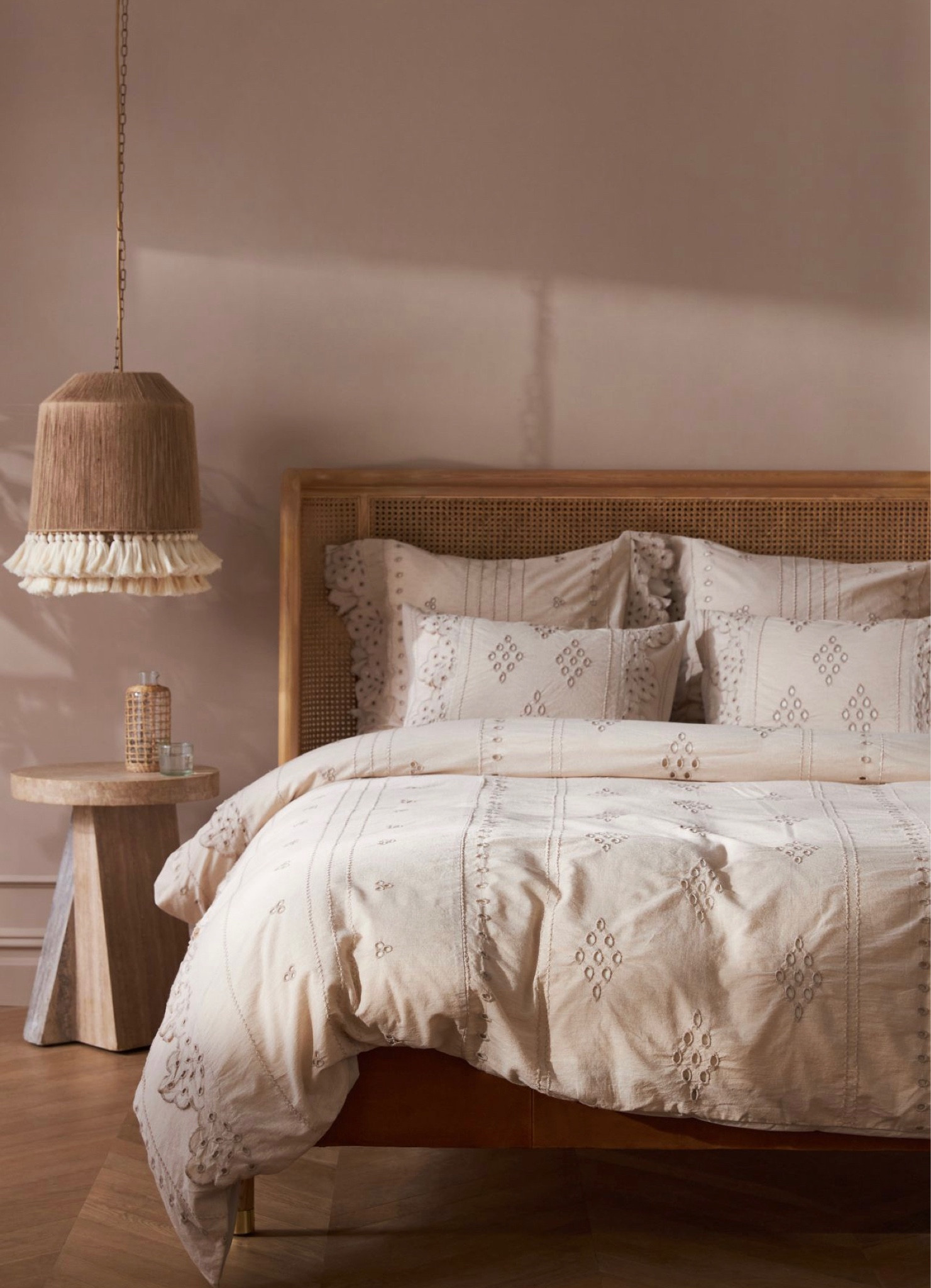 Bedding 


#LTKhome #LTKsalealert #LTKFind