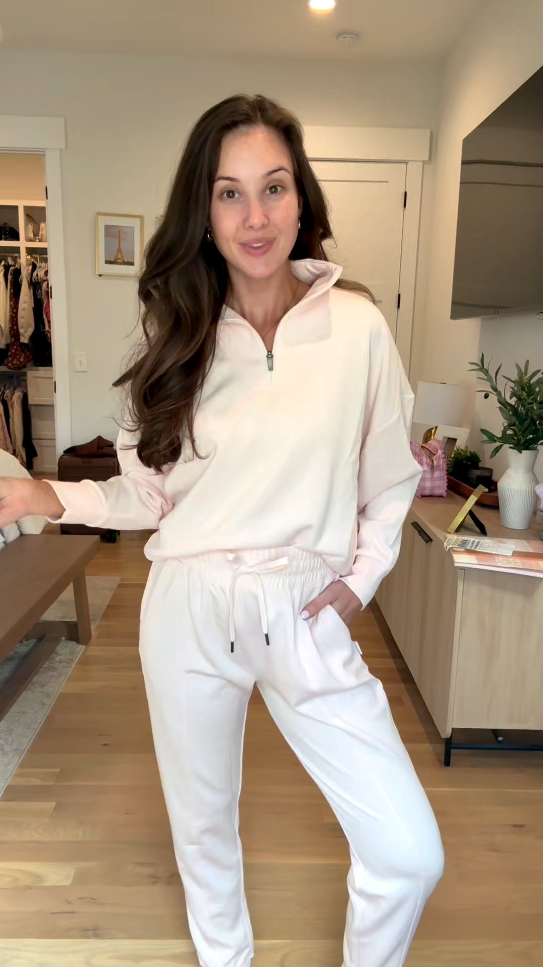 The cutest comfiest travel/ lounge set
Airport outfit , travel outfit , Tommy John 
