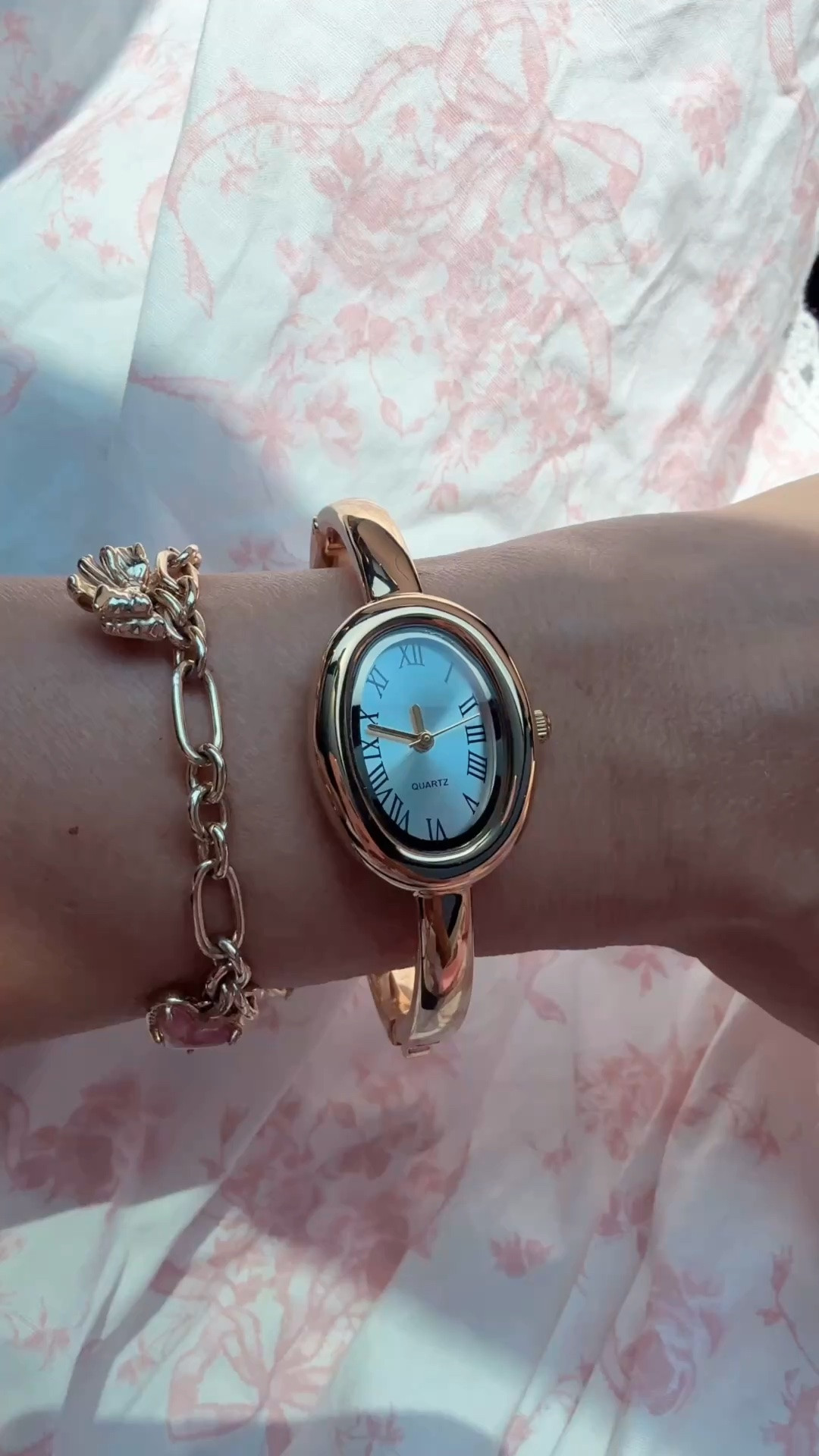 Cartier Baignoire Watch dupe for under $100! It’s so good and comes in XS/S and M/L

#LTKdayinmylife #LTKSaleAlert #LTKPetite