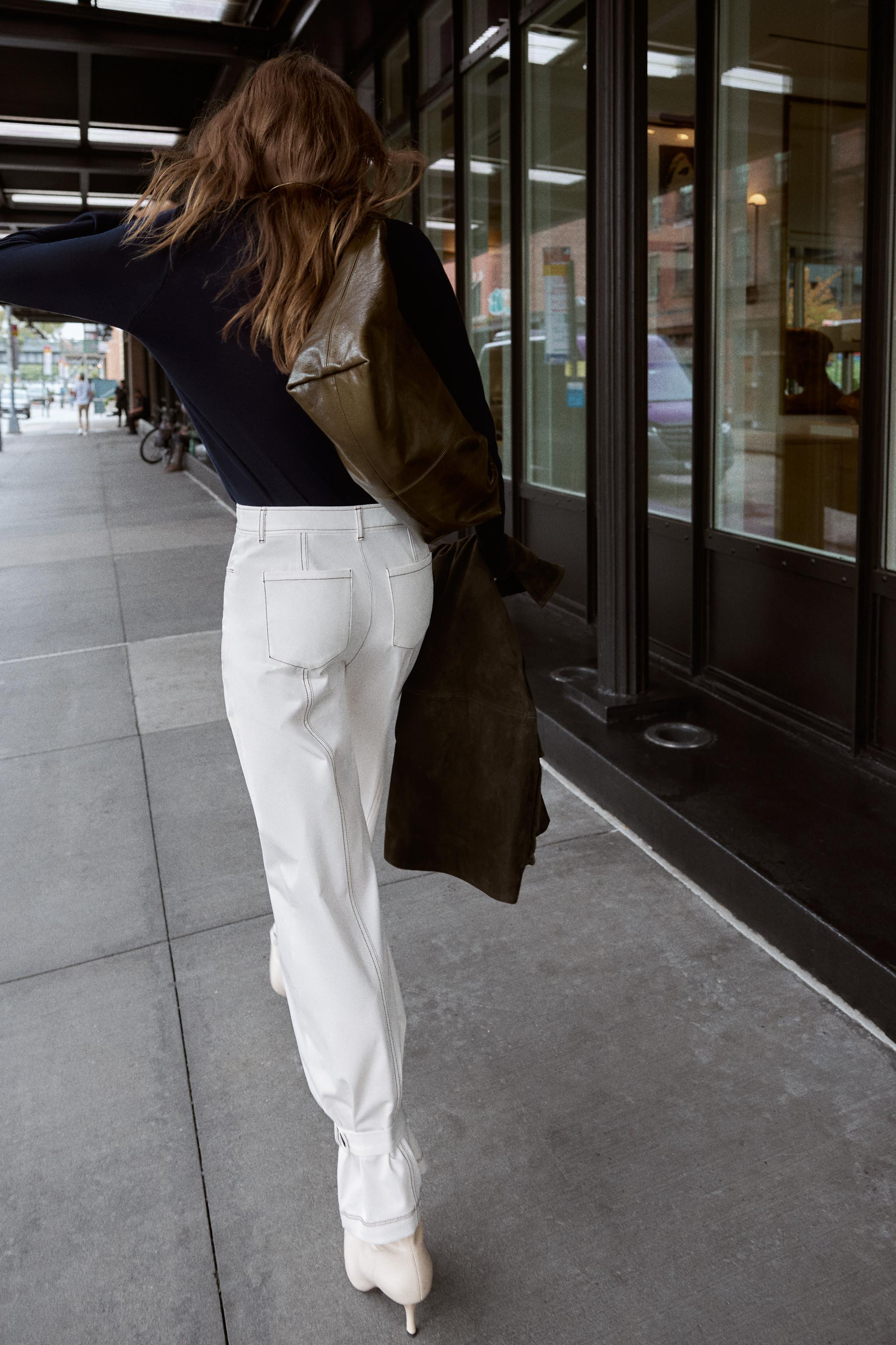 CONTRAST TOPSTITCHING TROUSERS | Zara UK