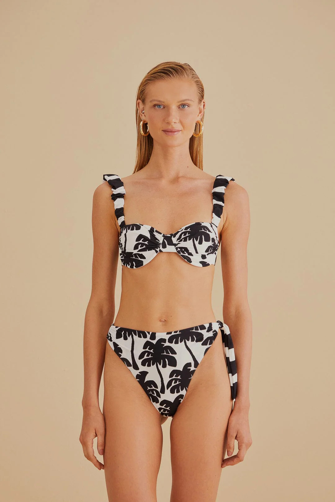 Coconut Underwire Bikini Top | FarmRio (US)
