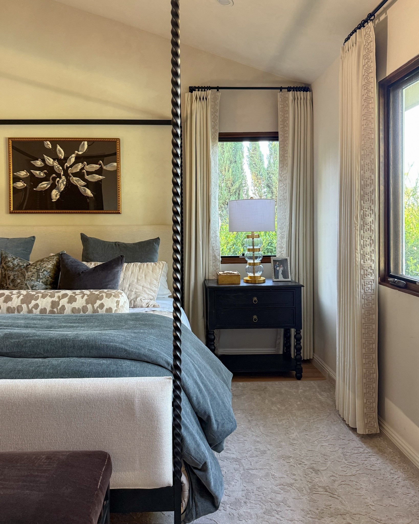 Crisp layers, soft textures, and a bedroom that feels like a luxury stay you never have to check out of.

#LTKSaleAlert #LTKvlog #LTKHome