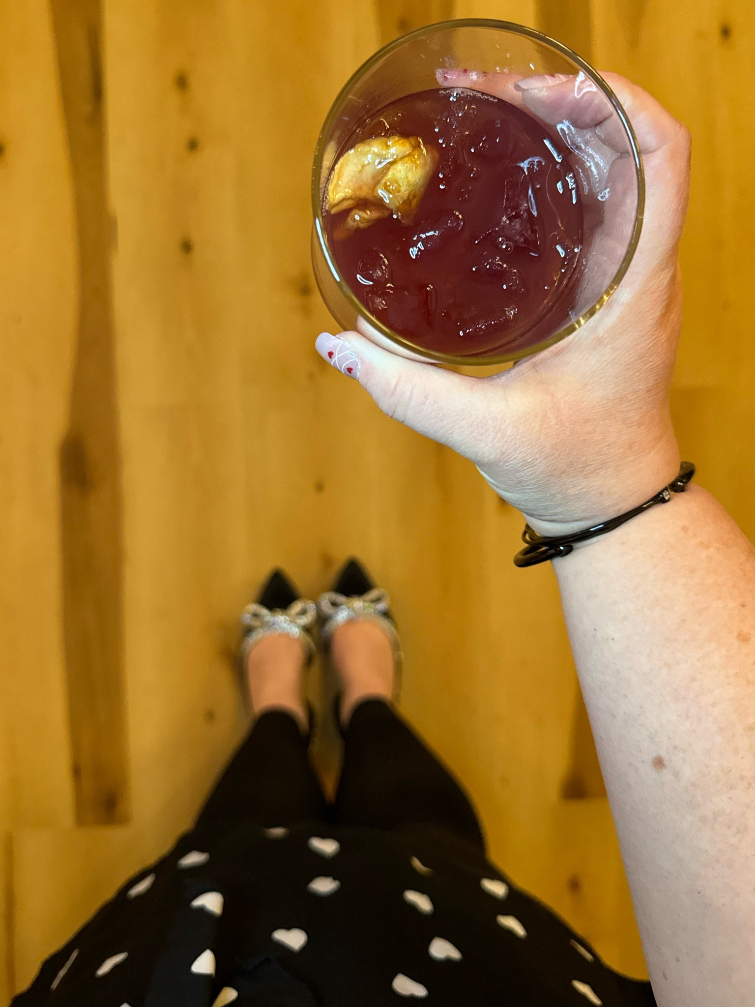 These sparkly flats are so gorgeous. They’re perfect for holidays, date nights, or nights with friends (I recently wore them to check out a new winery in the area)

#LTKshoecrush #LTKparties #LTKstyletip