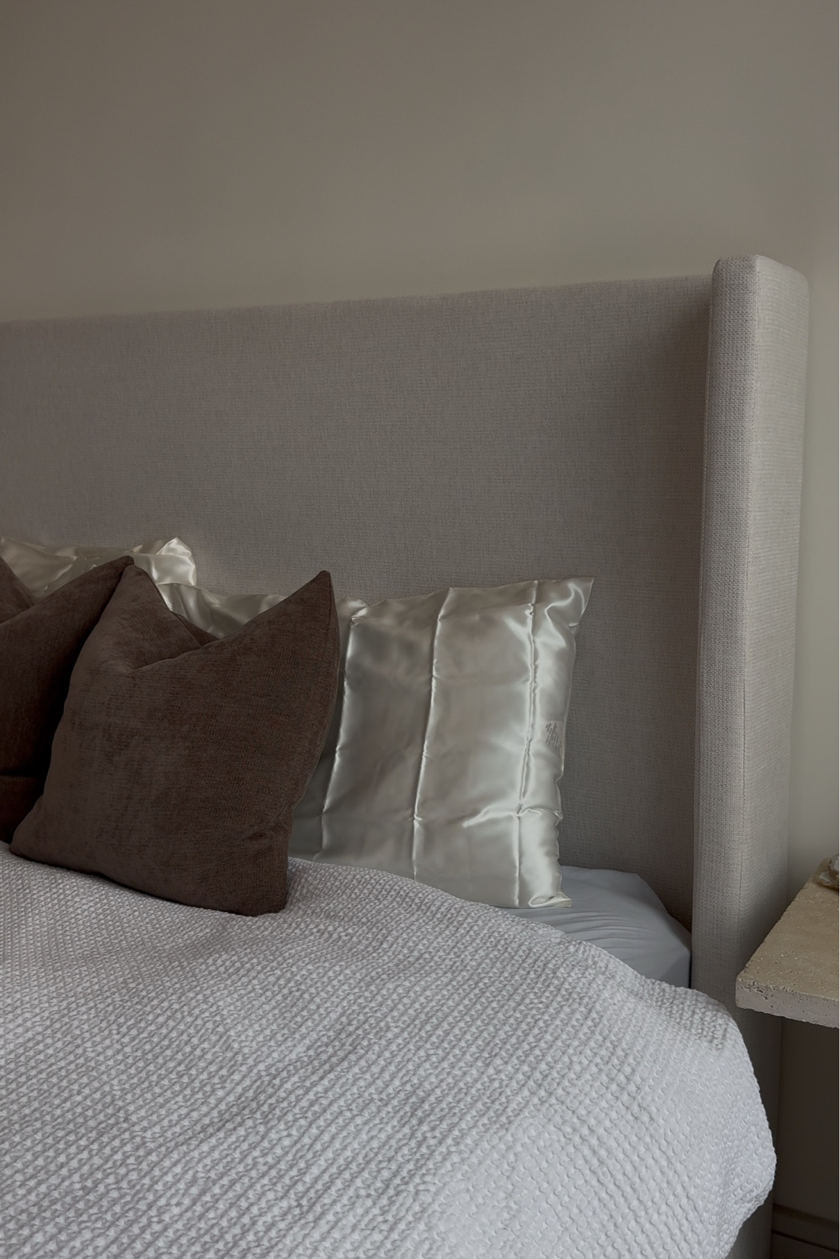 All my new bed finds! #wayfair #furniture #apartmentaesthetic #apartmentinspo 

#LTKStyleTip #LTKHome #LTKGiftGuide