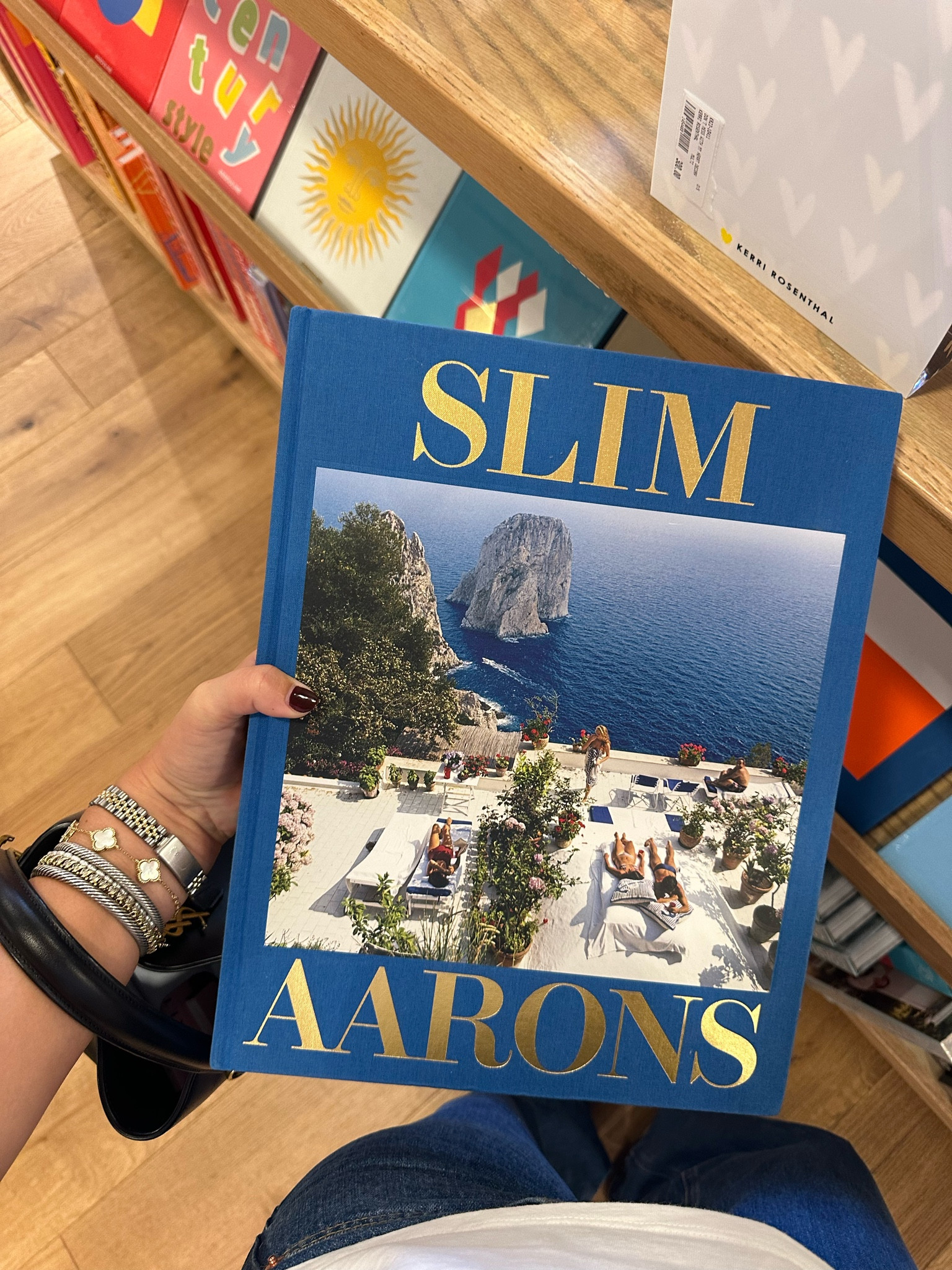 The best home decor is coffee table books! #home #homedecor #decor #coffeetablebook #book #tablebook #style


#LTKHome