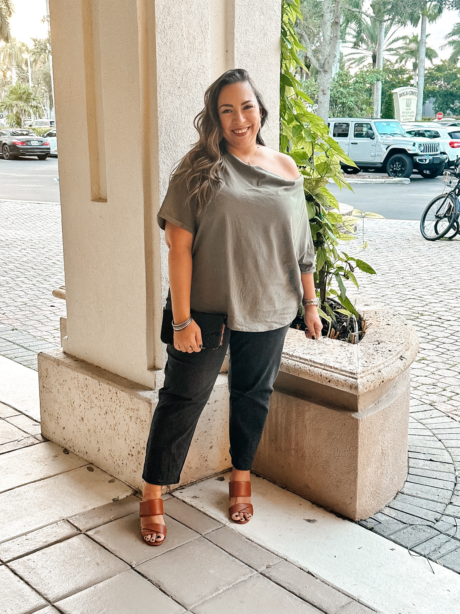 • top - Nuuds
• jeans - Abercrombie & Fitch
• shoes - Steve Madden
• necklace - Kendra Scott
• watch - Invicta 

#LTKPlusSize #LTKOver40 #LTKMidsize