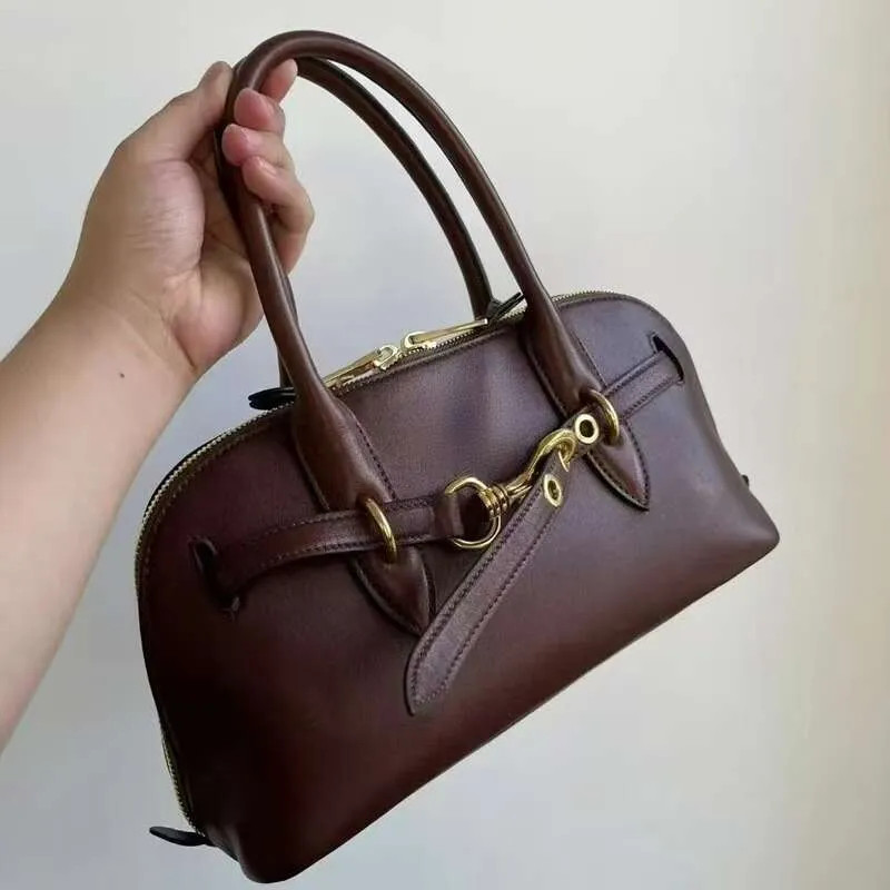 Designer shoulder bag Aventure Nappa leather Shell tote bag strap Luxury Womens Men hand bag Top ... | DHGate