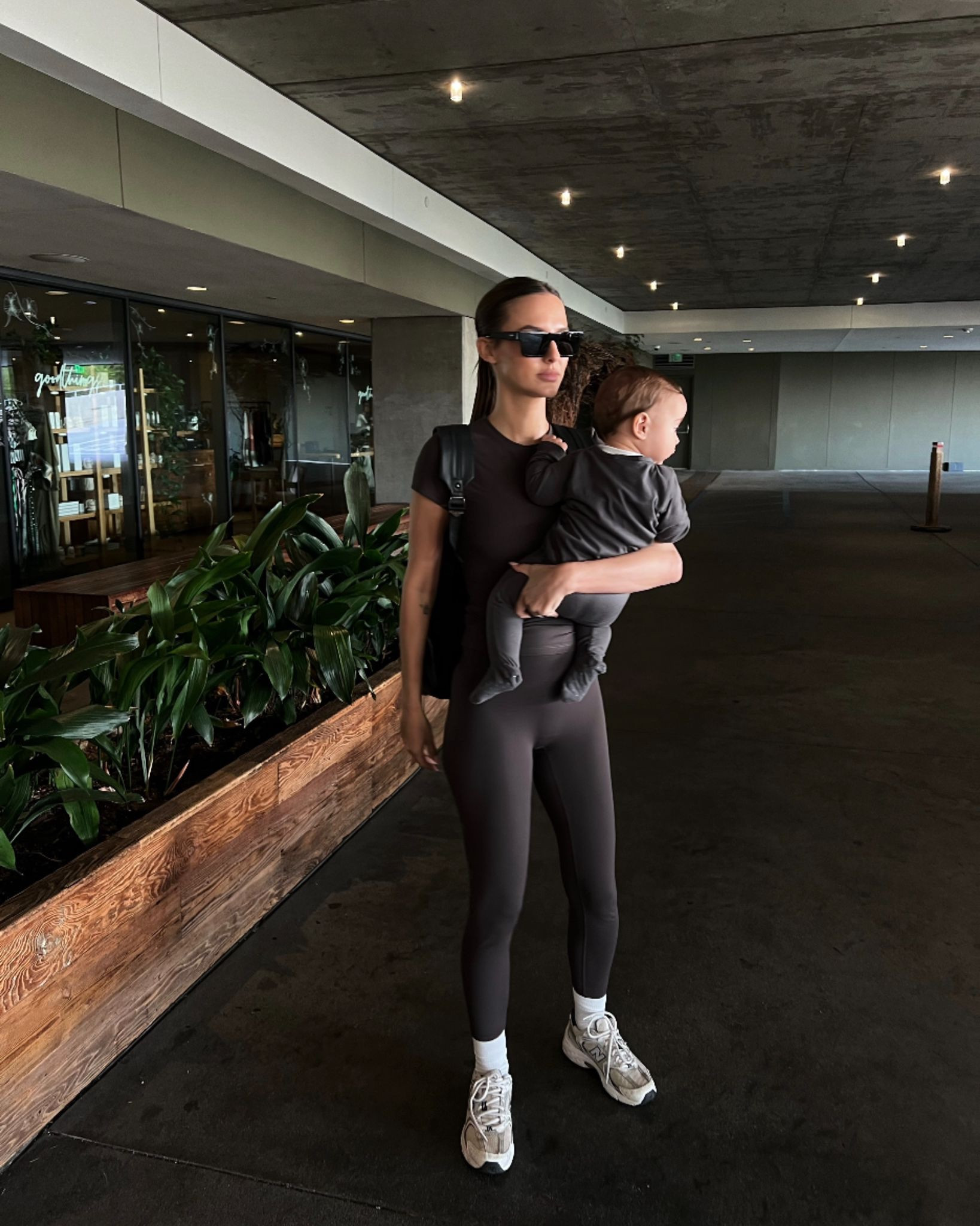 🤎🤎🤎

High Rise Leggings, T-Shirt, Matching Set, Sports Outfit, Adanola, New Balance 530 trainers, Black Cat-Eye Sunglasses, Autumn Outfits, Fall Outfits, Mamas, Changing Backpack, Prada, #LTKlondon

#LTKautumn #LTKbaby #LTKfamily