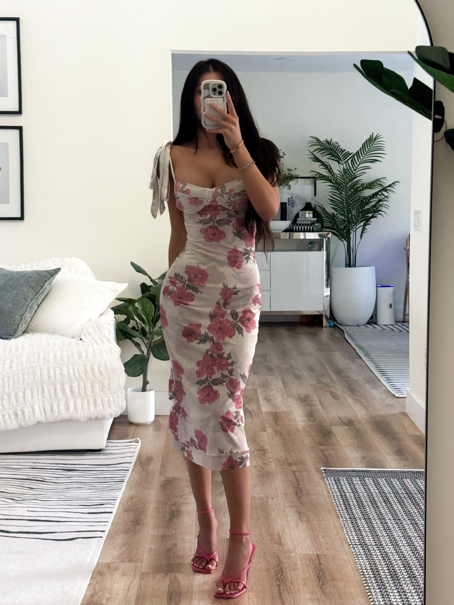 Floral Summer Dress #nordstrom #summerdresss #dress #floraldress

#LTKParties #LTKFindsUnder100 #LTKSummerEdit