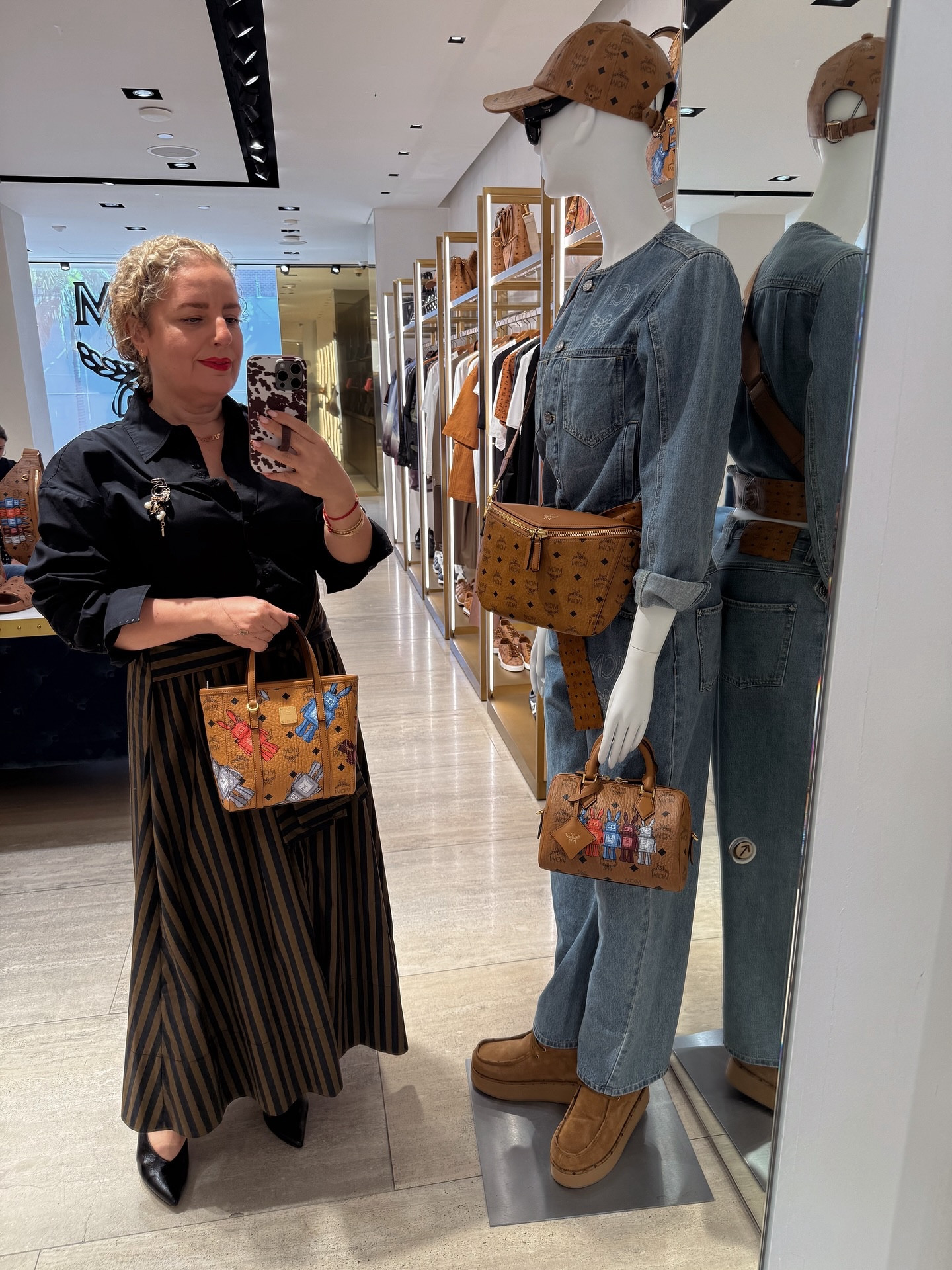 If you love elevated basics with quiet-luxury energy… this @mcmworldwide preview was your heaven. ✨

I got an early look at their new collection and it’s all about modern, wearable pieces with beautiful structure and texture. The kind you can style every day but still feel polished.

MCM always nails that balance between luxury and practicality, and this drop felt especially curated for women who want pieces that last and still look chic.

Have you shopped MCM before? What would you want to see styled from the new collection?