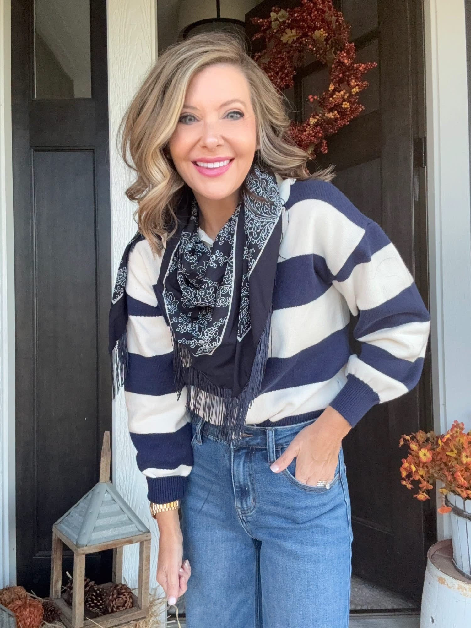Good morning! Happy Sunday! Here’s a close up of my concert outfit from Friday night! It was 55° ￼and the concert was outside so I had to get creative with staying warm! My top is on sale and FREE shipping! 

Dropping 🔗👇 to shop

#LTKootd #LTKSaleAlert #LTKSeasonal
