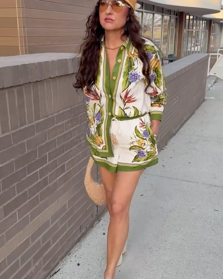@farm Rio has the most fantastic prints this year! Love with matching shorts or white denim! Flat minimal flip flops also look great!


#LTKootd #LTKdayinmylife #LTKOver40