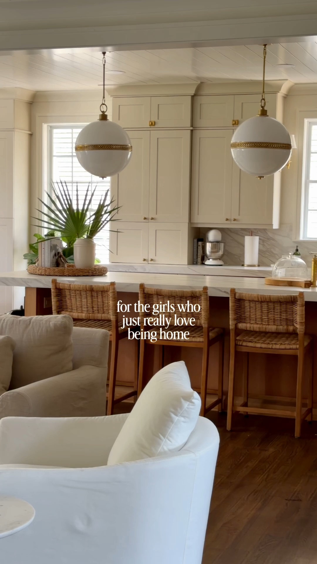 cozy home decor, cozy living room, living room decor, traditional home decor, timeless home decor, classic home decor, Nancy Meyers aesthetic, Nancy Meyers home, collected home, collected interiors, neutral home decor, warm neutral decor, cottage home decor, English cottage style, grandmillennial decor, vintage inspired home, layered home decor, designer inspired home, affordable home decor, living room inspiration, home finds, home decor finds, cozy home finds, fall home decor, fall living room, Pottery Barn inspired, Serena and Lily inspired, McGee & Co inspired, Walmart home, Amazon home finds

#LTKHome