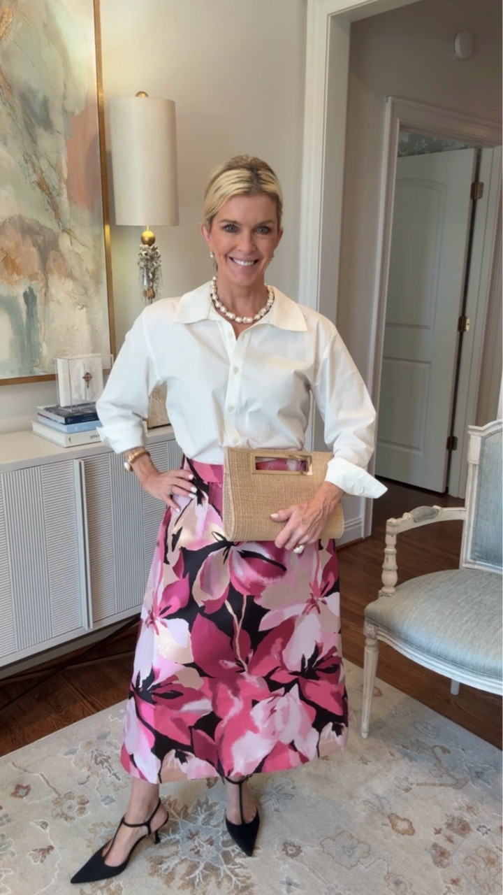 Today is the last day for the Family Savvy x Ming Wang sale. Code SAVVY20 for 20% off. ❤️

#LTKOver40 #LTKWorkwear #LTKSaleAlert