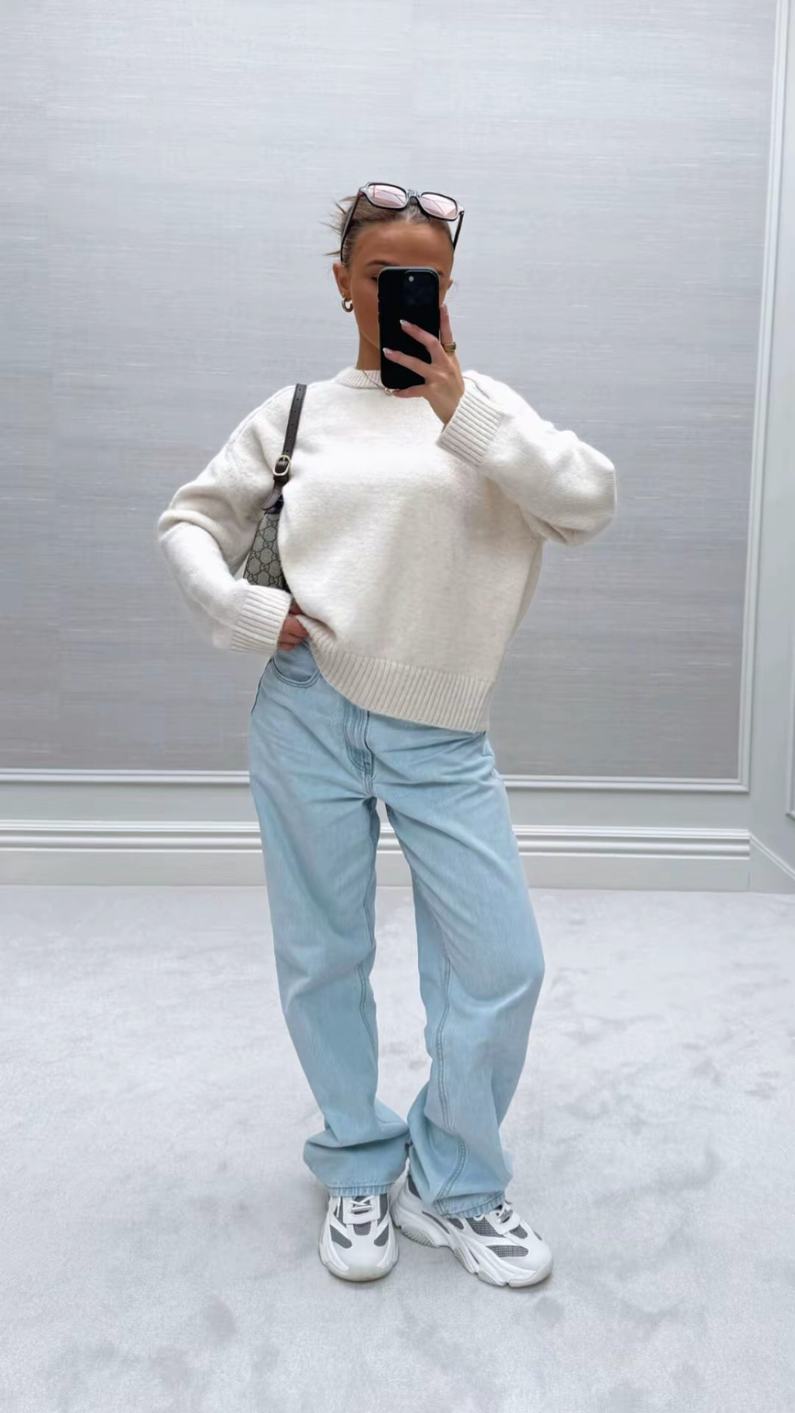 spring outfit inspo🦋✨

Pinterest style outfit inspo ideas spring TikTok casual easy basic neutral ootd wishlist faves casual petite oversized viral wide leg loose baggy jeans Abercrombie curve love fashion knit cream ecru jumper sweater


#LTKspring #LTKpetite #LTKuk