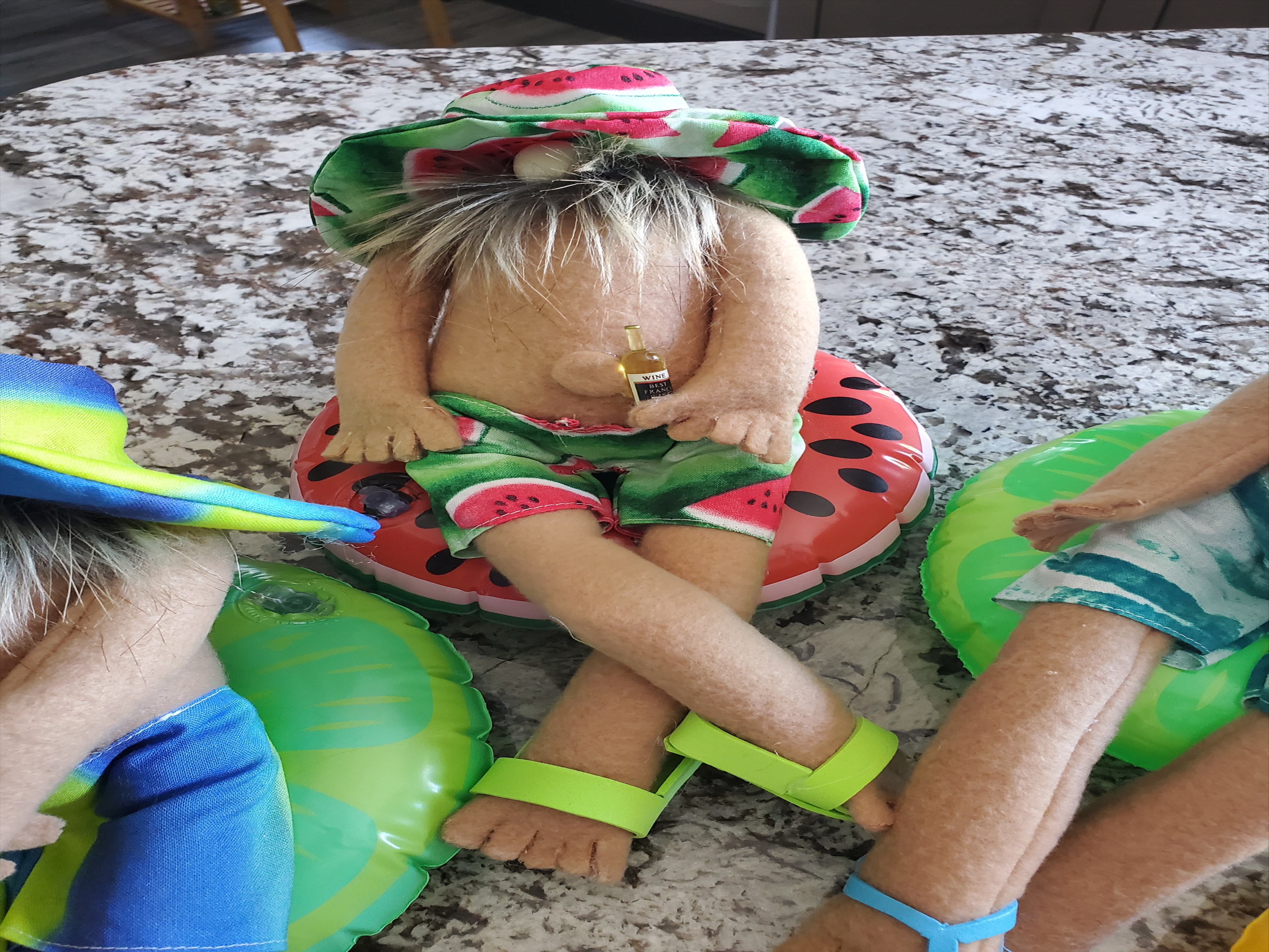 Juland 40PCS Miniature Mini Beer Drinks Decoration Beer Glass Model Mixed Wine Coffee Resin Sets ... | Amazon (US)