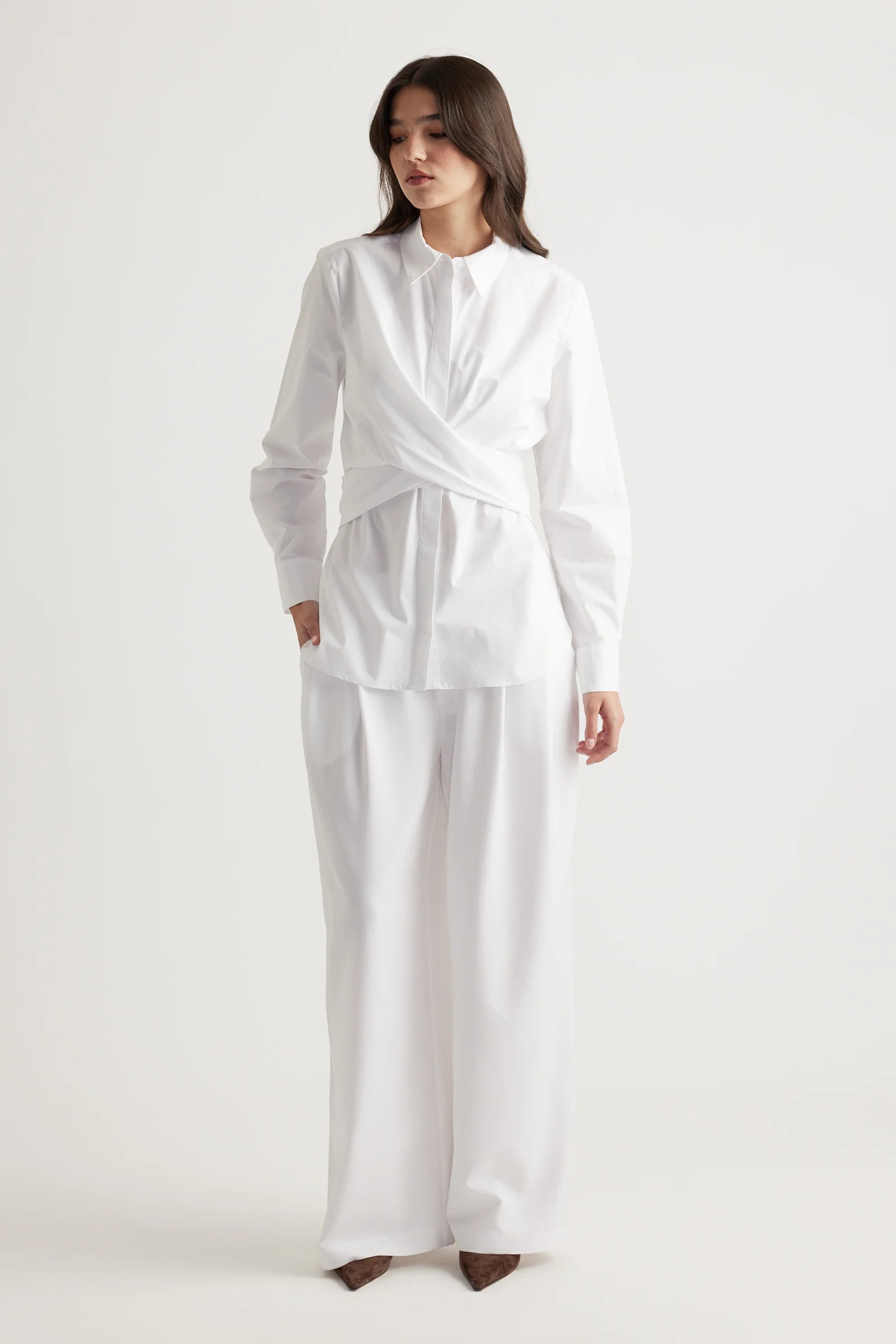 Molly Tie Shirt - White | DECJUBA