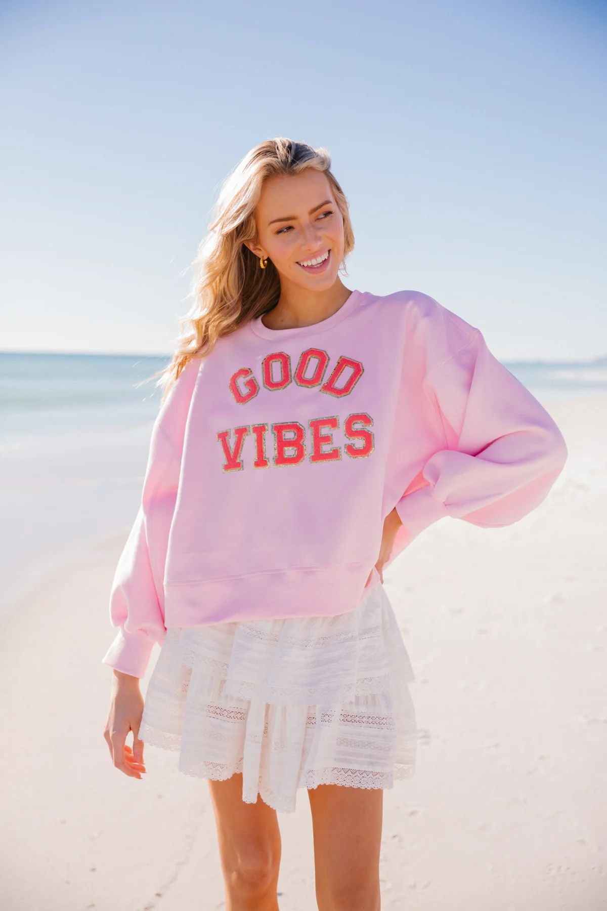 GOOD VIBES PULLOVER | Judith March