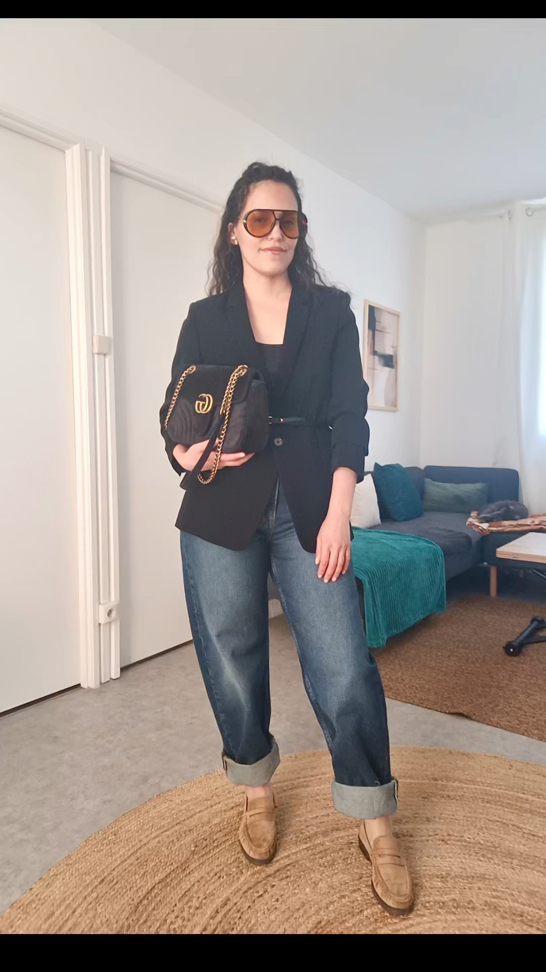 Easy chic outfits will always win 🤎✨A simple blazer, relaxed barrel jeans, timeless loafers and a structured black bag… the kind of effortless outfit that always looks polished without trying too hard.This is my go-to formula when I want to look put together, chic and elevated with minimal effort.Classic staples, clean lines, neutral tones and that effortless quiet luxury feel we all love.The best part?These are the kind of timeless pieces you can rewear on repeat and style a hundred different ways.If you love easy outfit formulas, elevated basics, Zara-inspired looks and effortless everyday style… this one is for you 🤍#LTKStyle #LTKFinds #LTKFashion #EverydayStyle #EffortlessStyle

#LTKfrance #LTKsummer #LTKjeans