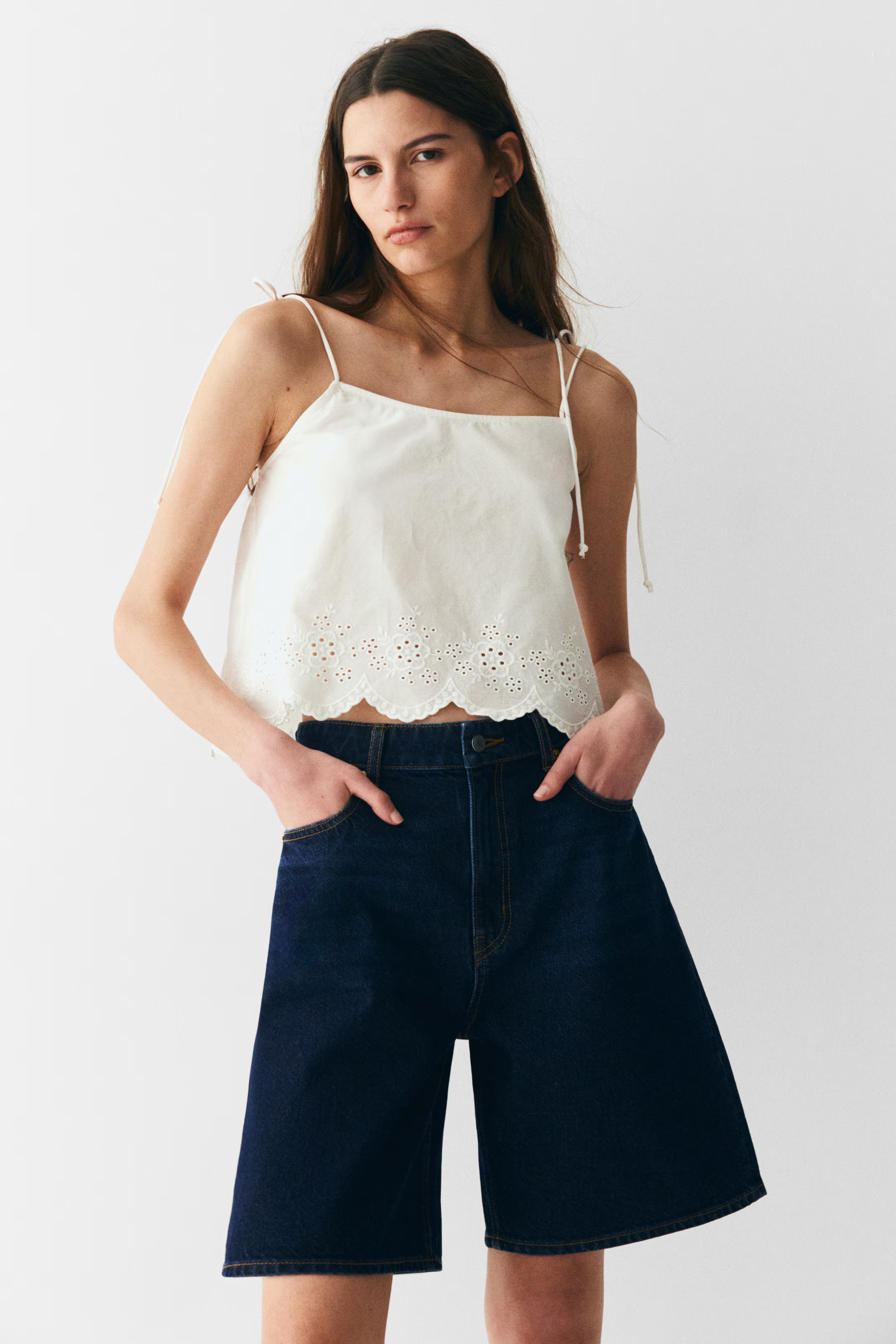 Bermudashorts aus Denim | H&M (DE, AT, CH, NL, FI)