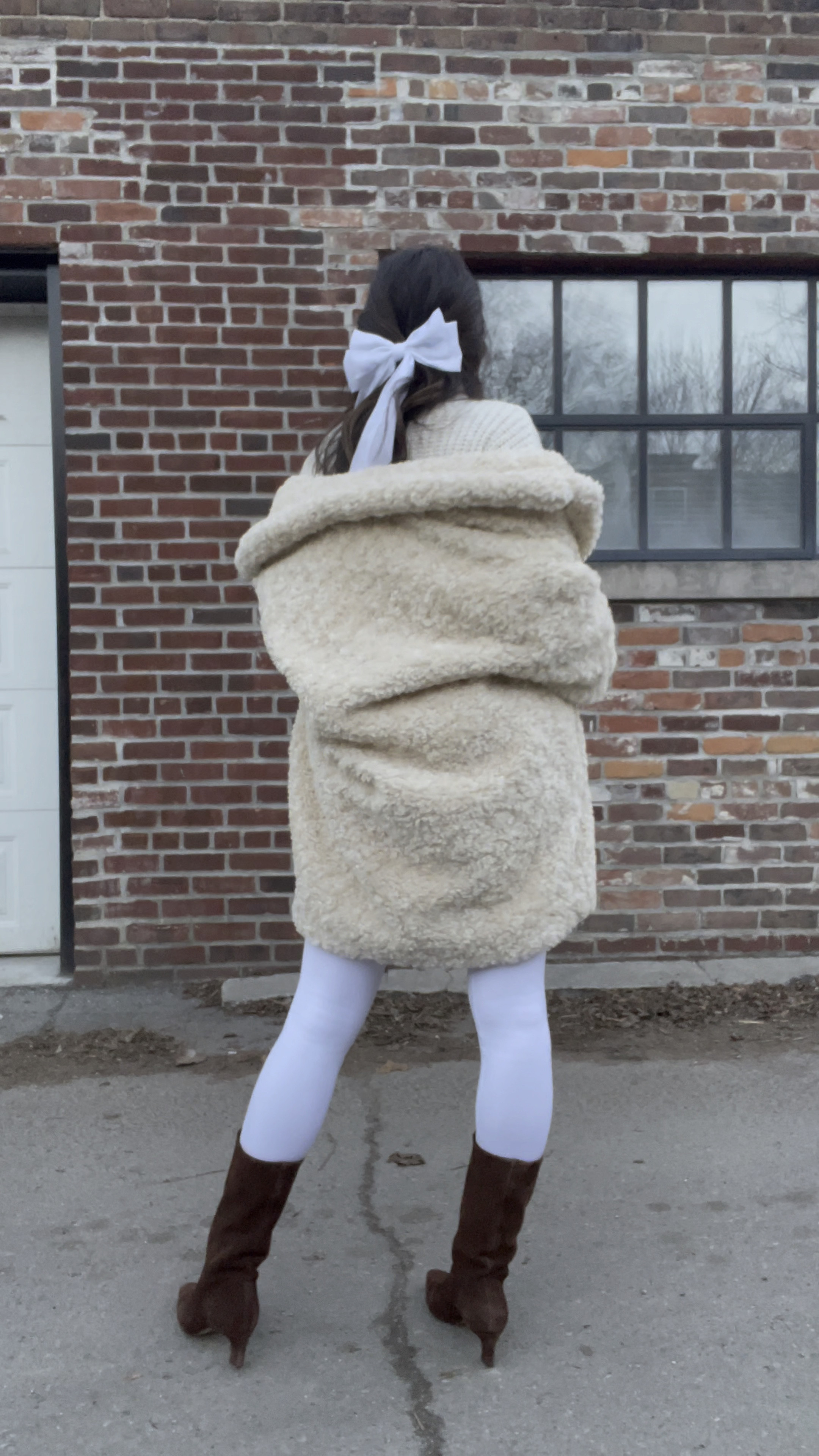 Winter white 


#LTKSeasonal