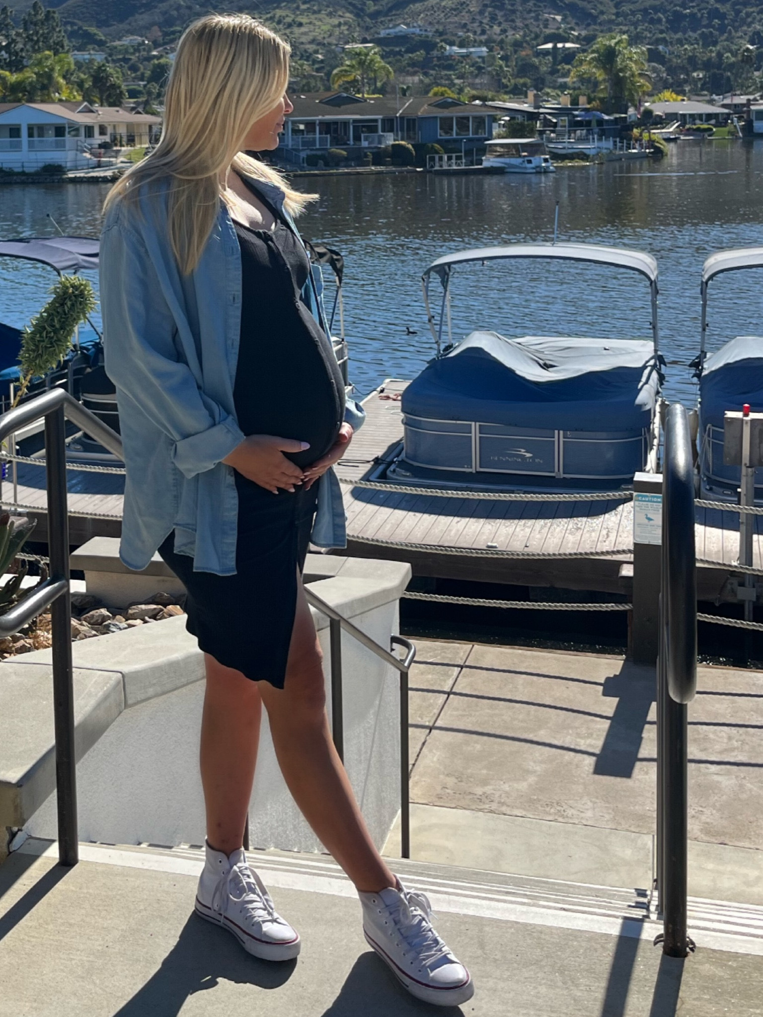 Love this dress from Nectar Clothing and I’m living in KC button down while pregnant 

#LTKbump #LTKfamily #LTKHoliday