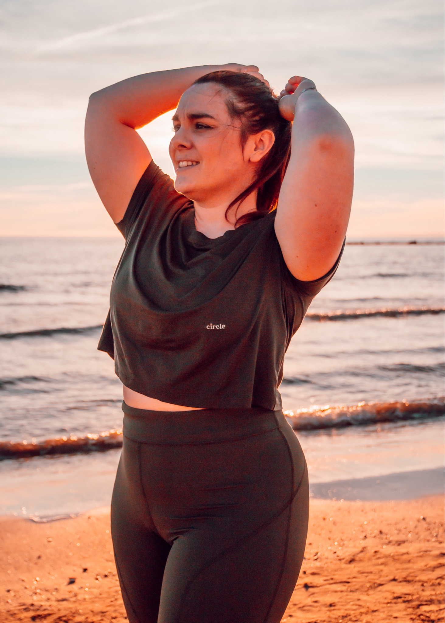 Une tenue parfaite pour tes entraînements de sport Made In France et EcoResponsable ☺️

#LTKSeasonal #LTKActive #LTKfitness