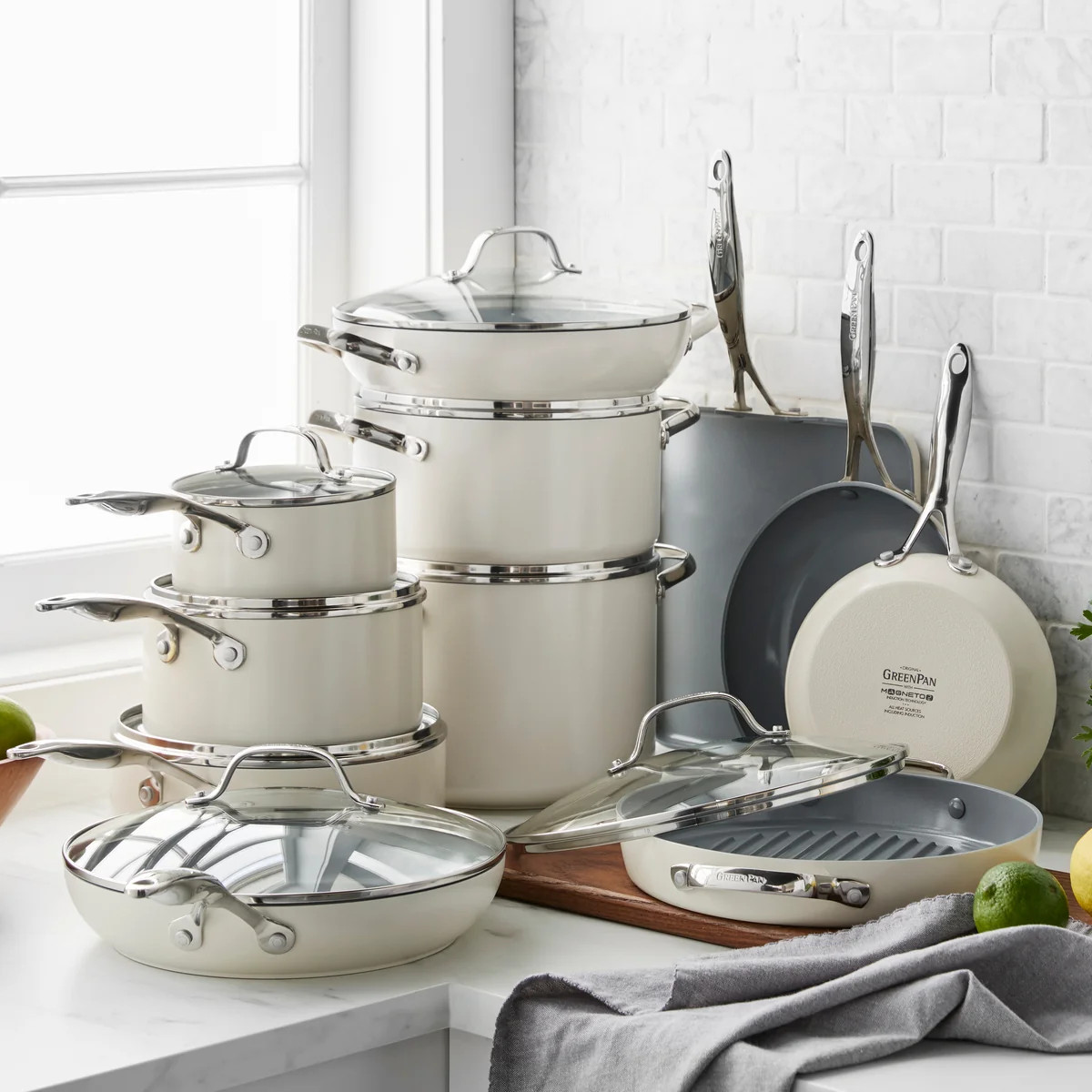Valencia Pro Ceramic Nonstick 11-Piece Cookware Set | GreenPan | GreenPan