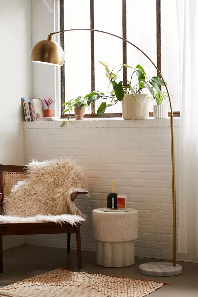 Cody Arched Floor Lamp | Urban Outfitters (US and RoW)