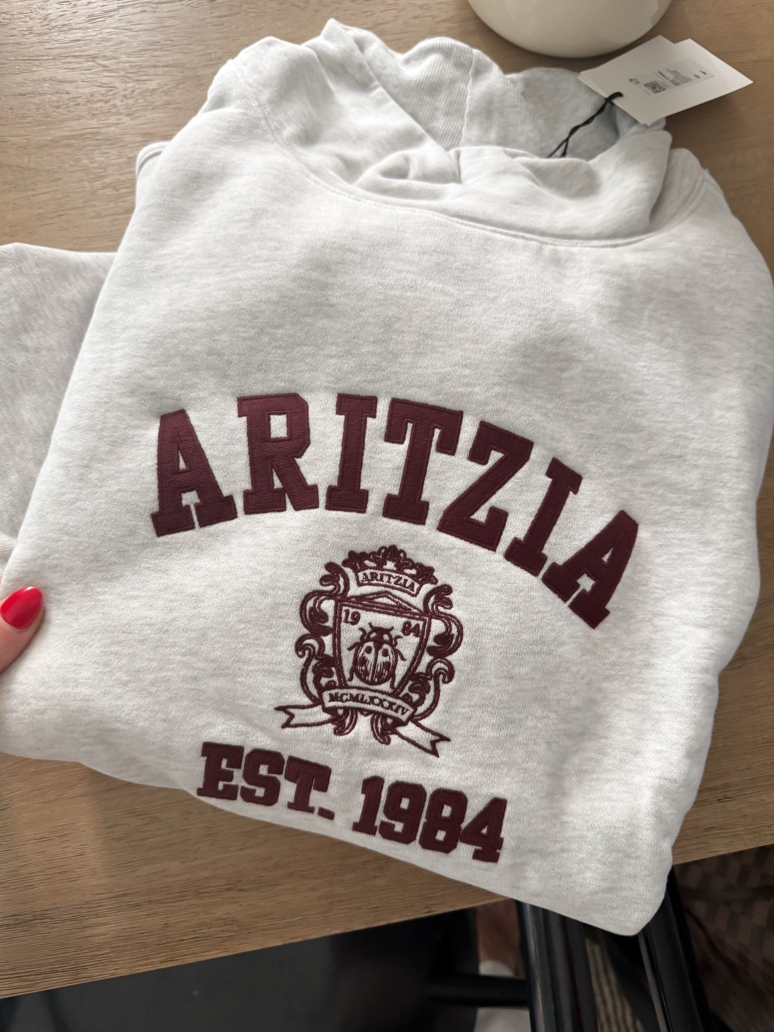The best sweatshirt! I got a small in the top!
@Aritzia

#LTKgrwm #LTKSeasonal #LTKootd