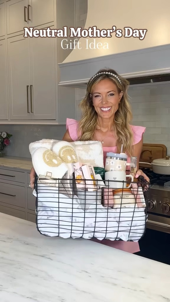 Such a cute gift basket idea for Mother’s Day!🤍🥰

#LTKSeasonal #LTKMothersDay #LTKmomlife