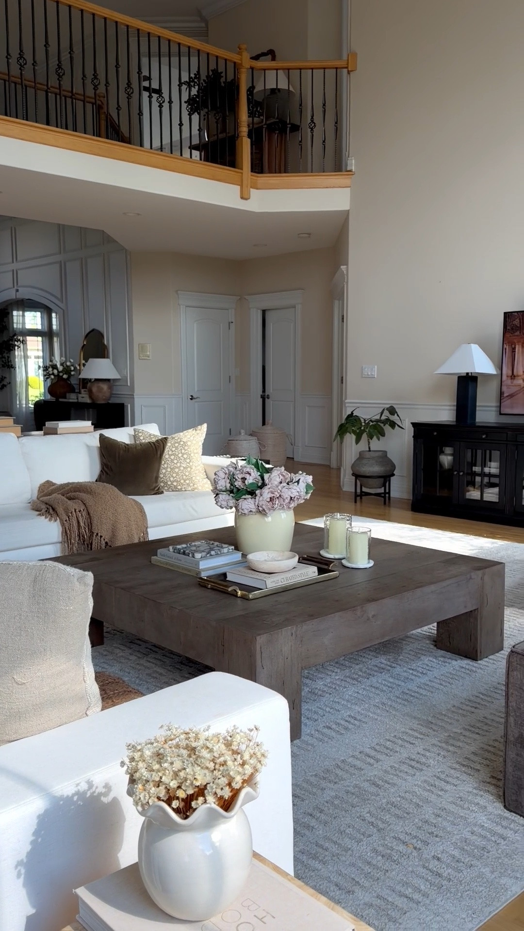 A neutral living space that feels warm, not cold 🤍

Everything is linked here on LTK.

#LTKHome