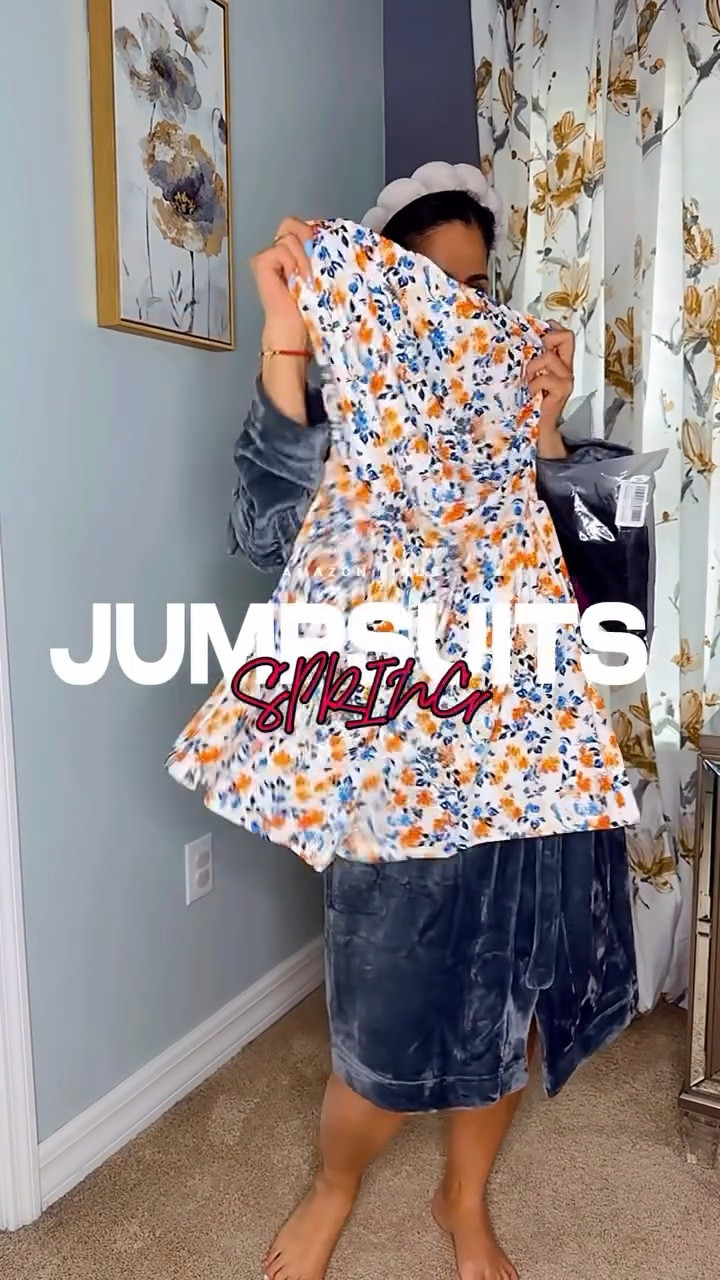 3 jumpsuits, 3 estilos, un solo verano! ☀️✨ Te muestro mis favoritos para estar cómoda, fresca y con mucho estilo esta temporada. ¿Cuál te pondrías tú primero?

3 jumpsuits, 3 vibes, one summer! ☀️✨ Sharing my favorite picks to stay comfy, cool, and stylish this season. Which one would you wear first?”

#SummerStyle #JumpsuitLover #SummerLooks #CoolAndChic #UGCContent #LatinaStyle #2025Fashion #JumpsuitSeason #OOTD #FashionReel