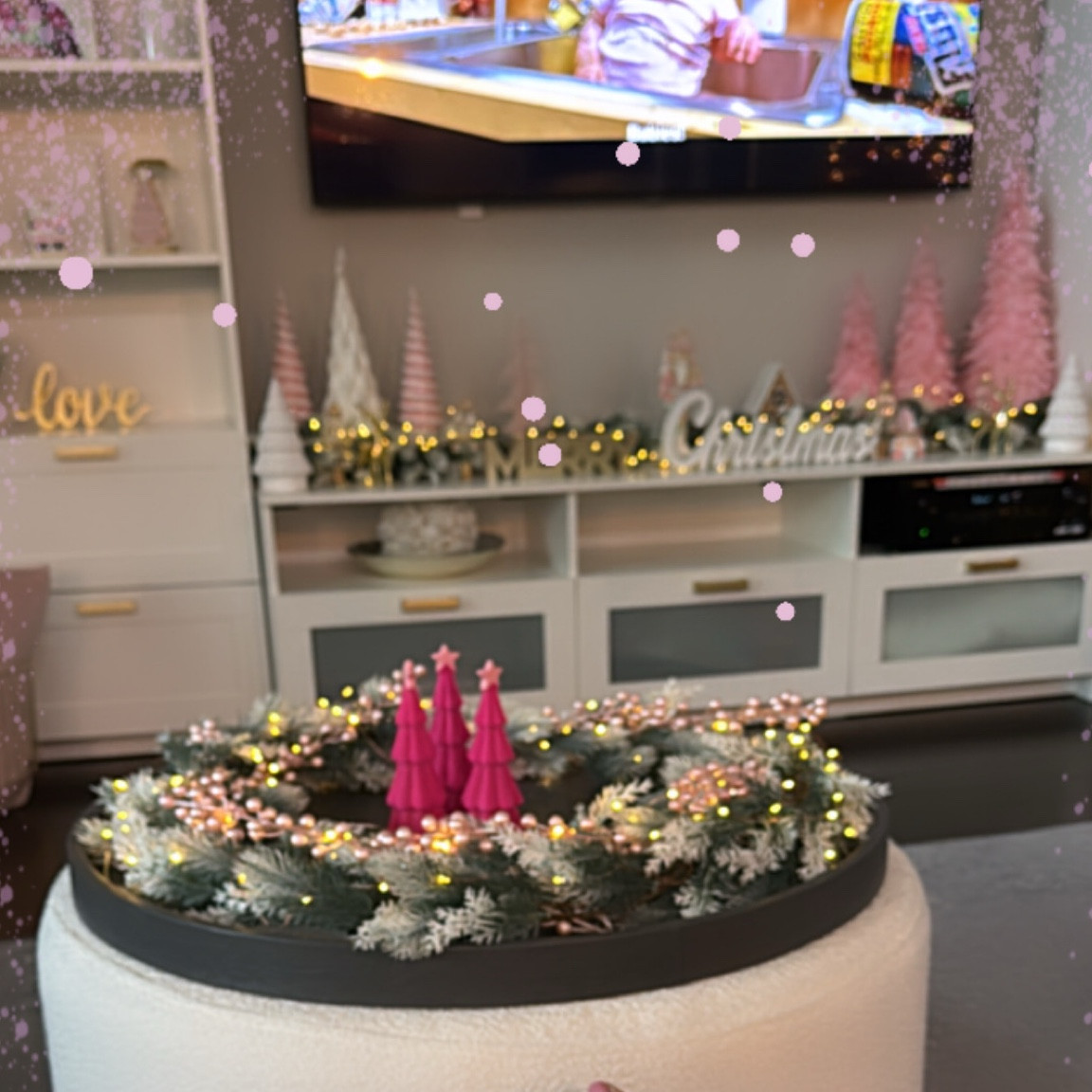 Pinkmas 🎀

#LTKHoliday #LTKHome #LTKSeasonal