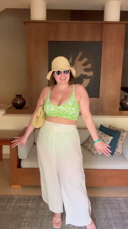 Midsize vacation outfit! Another look I wore to the beach while in Costa Rica 🥰

Swimsuit from Swimsuits for all (not able to link here will add a link to IG stories) *use code S4AFS75 for free shipping!

Pants - size large tall *from last year, linked this years style 
Sandals - size 10 *from last year, linked this years style 


#LTKVideo #LTKMidsize #LTKSwim
