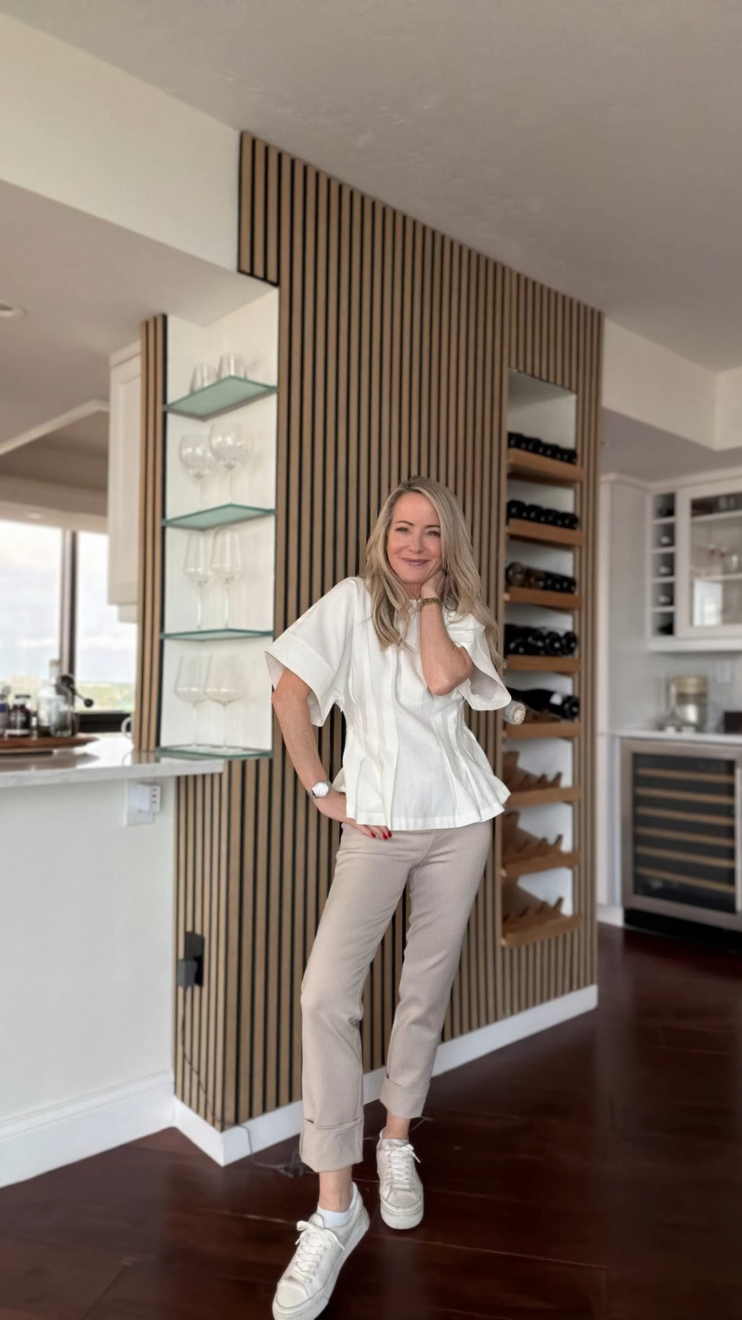 An easy everyday outfit 🤍
Peplum top, ankle pants (hem rolled), and white sneakers = casual but polished.


#LTKOver40 #LTKSeasonal #LTKdayinmylife