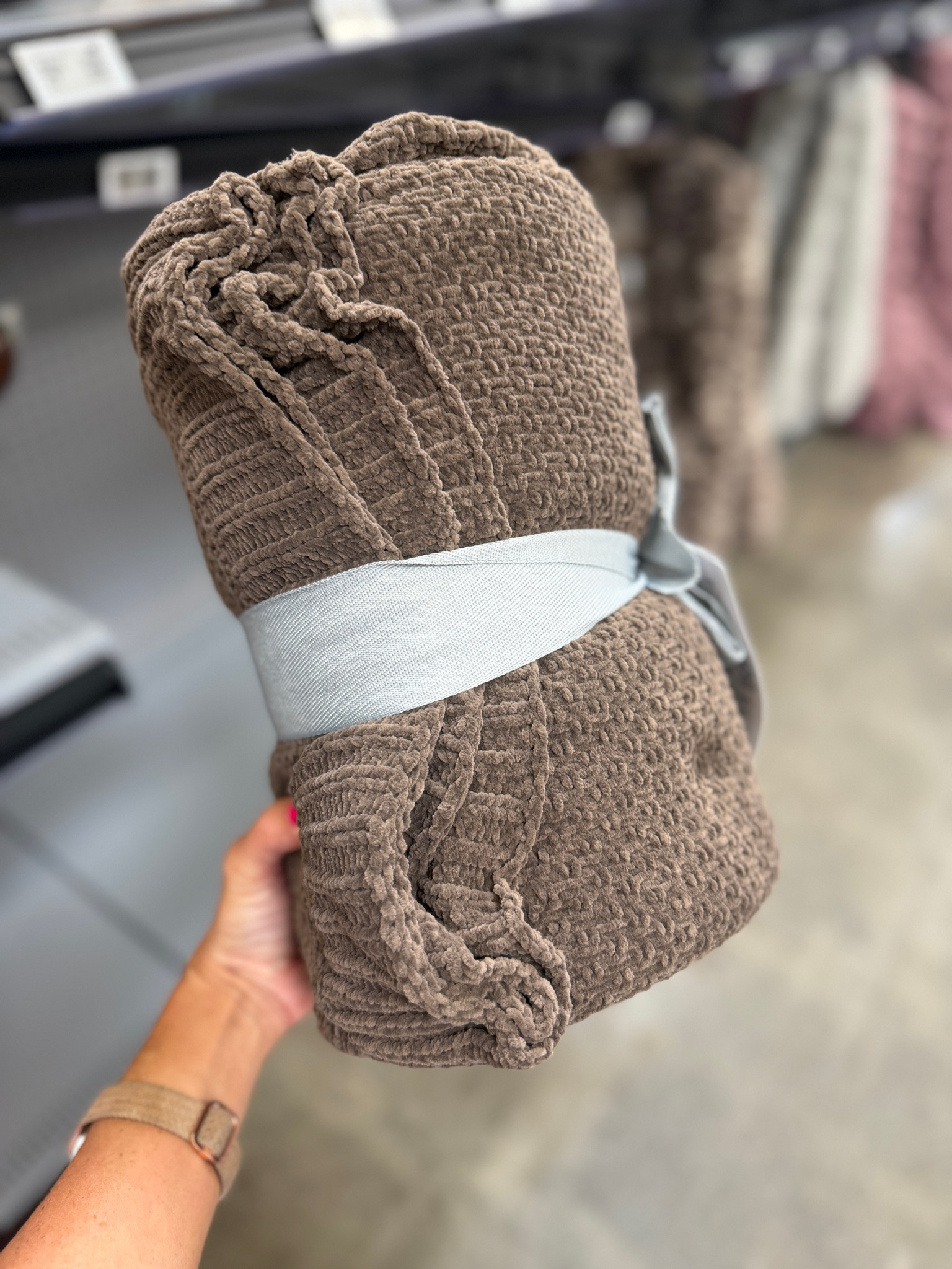The softest blanket that comes in tons of beautiful fall colors!

#LTKSeasonal #LTKHome