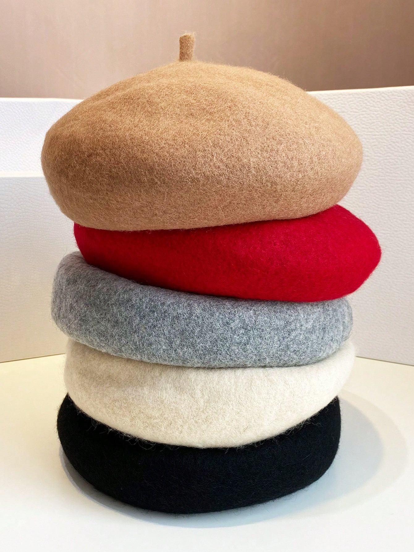 61pc Women's Fashion Knit Beret With Vintage Solid Color Painter Hat Styled For Daily Wear, Fall ... | SHEIN