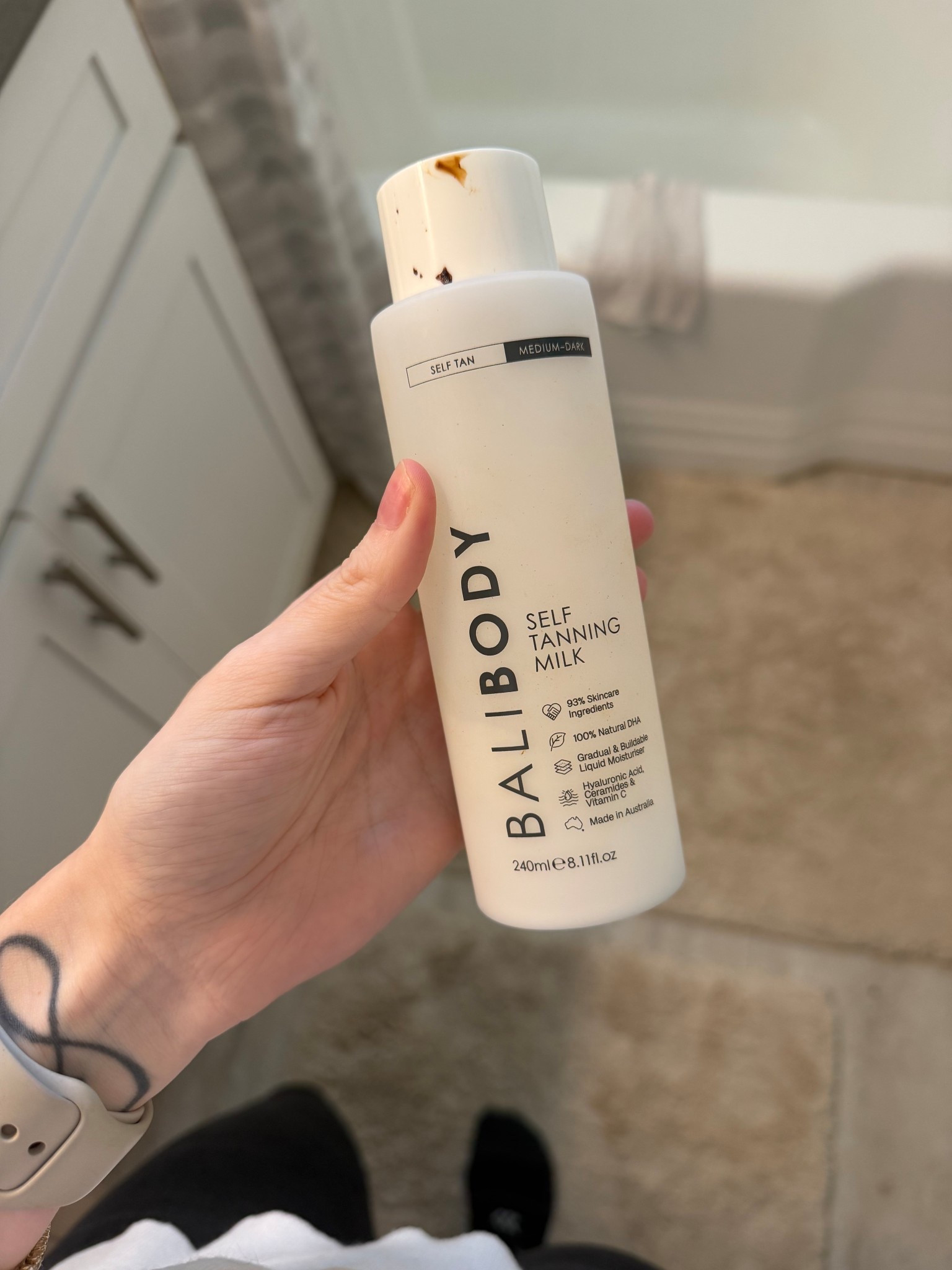 This is my favorite self tanner! Easy to apply and goes on clear! On sale!

#LTKselfcare #LTKSaleAlert #LTKBeauty