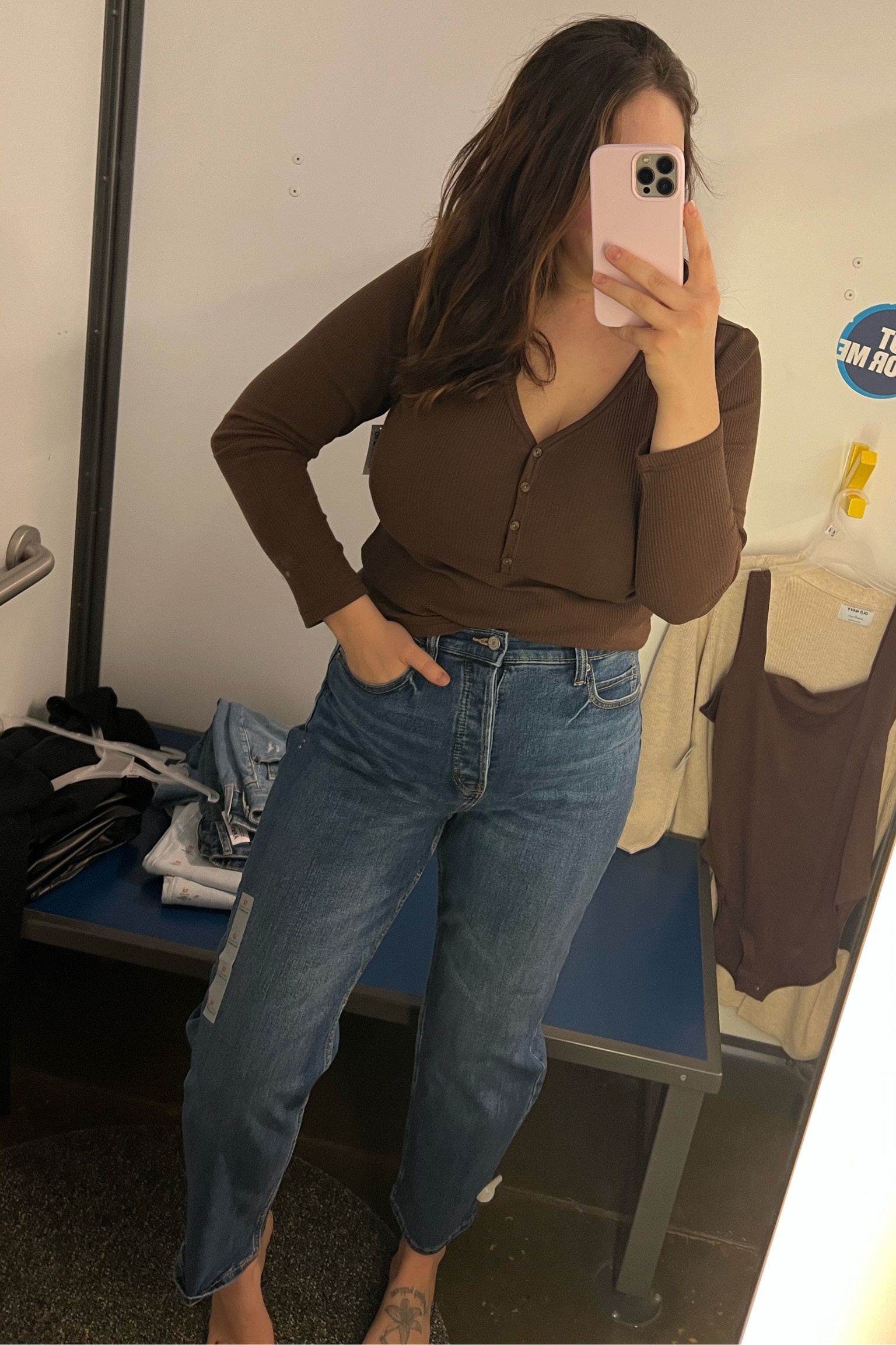 Neutral clothing, women’s style, old navy, midsize fashion, postpartum style

#LTKunder50 #LTKsalealert #LTKcurves