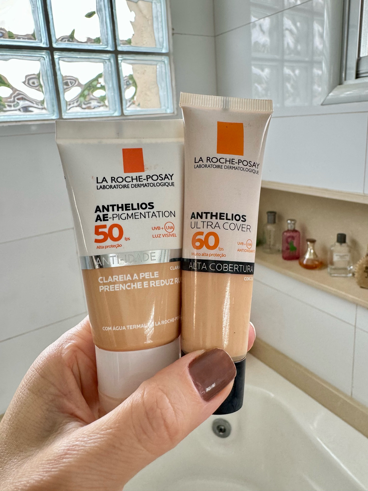 Meus dois queridinhos da LaRoche Posay 🥰 
*ambos uso a cor clara 

#larocheposay #anthelios

#LTKover40 #LTKbeauty

#LTKbrasil