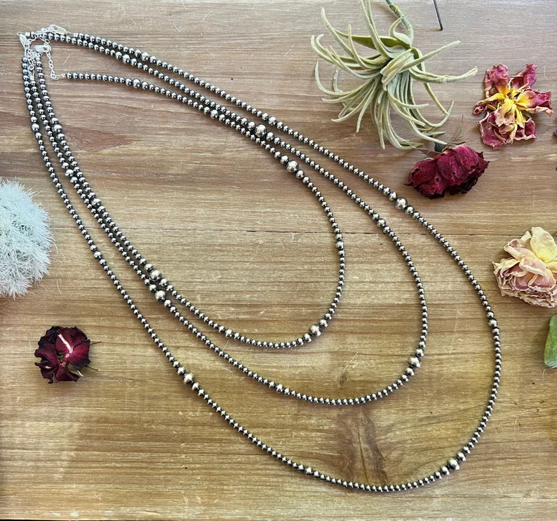 32 Inch Graduated Navajos Pearl Necklace - Etsy | Etsy (US)