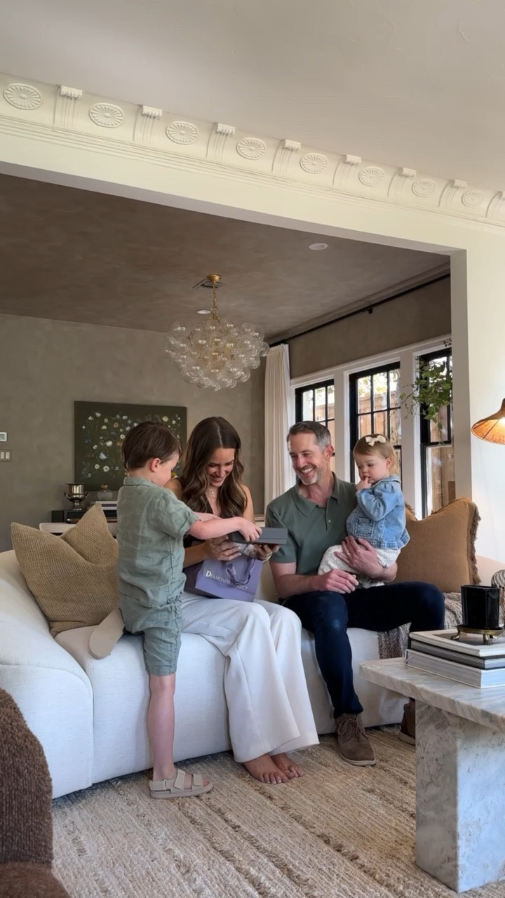 The perfect Mother's Day Gift at Diamonds Direct 🤍 code: LAUREN helps you save


Mother's day, mothers day gift ideas, gifts 

#LTKKids #LTKMothersDay #LTKmomlife