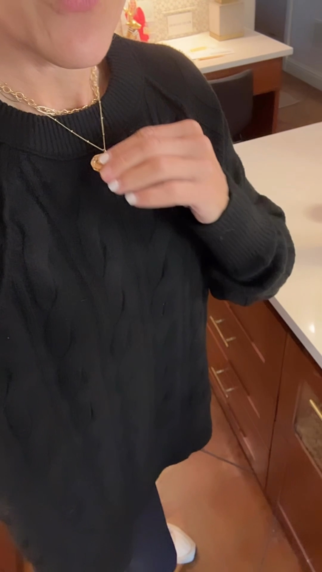 Super soft cable knit sweater from Aerie. Has great coverage when wearing leggings 

Wearing small it’s an oversized fit 
Sweater and sneakers on sale 

Sneakers end up being $52! They are my absolute most comfortable pair of shoes!! 

#LTKHoliday #LTKShoeCrush #LTKGiftGuide