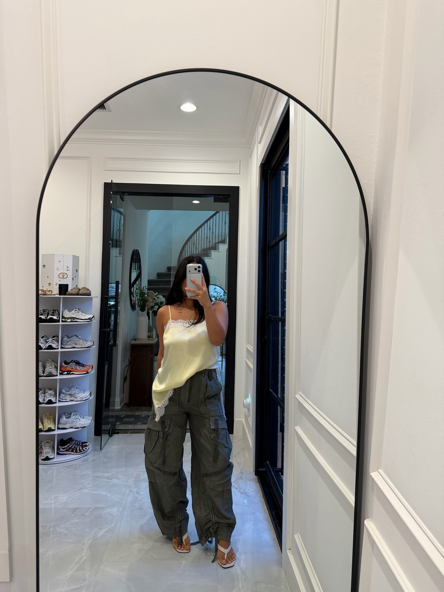 Dinner ootd 

Date night 
Dinner outfit 
What I wore 
Pre fall fashion

#LTKdayinmylife #LTKmomlife #LTKootd
