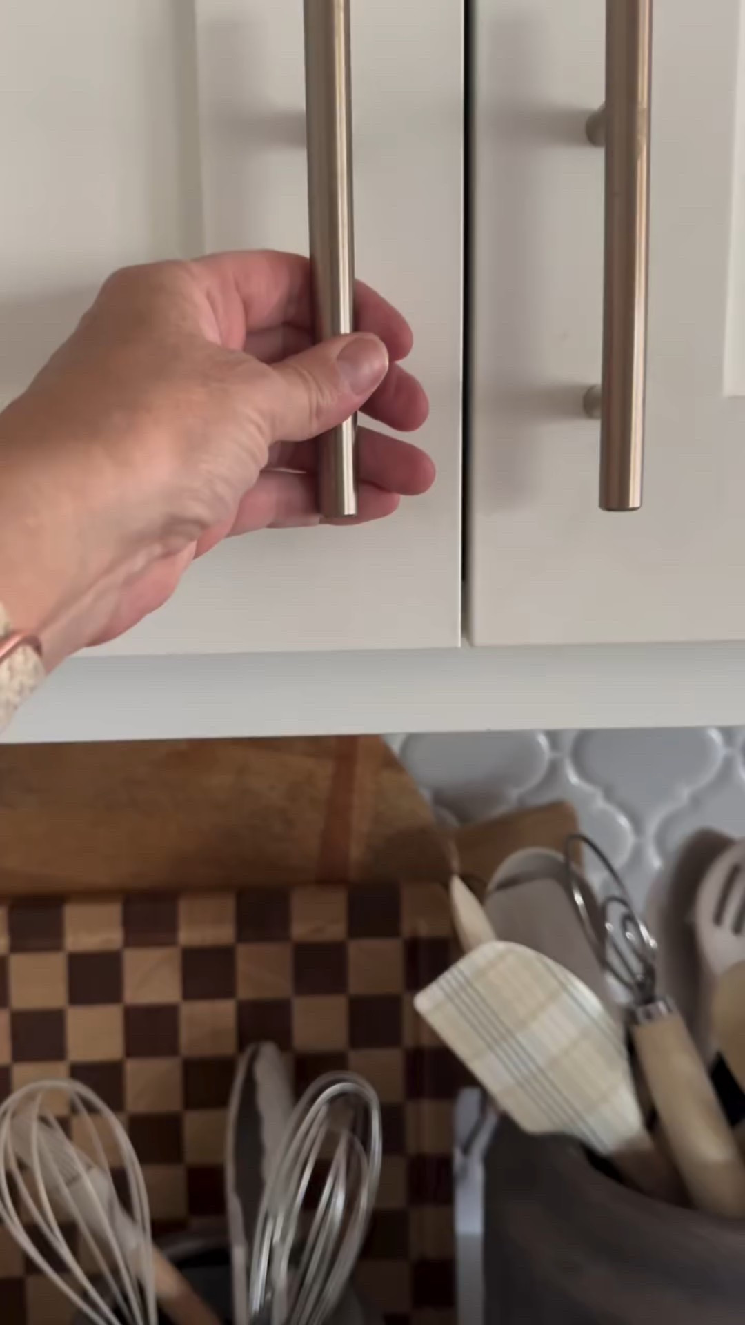 Loving the upgrade these @apartment.1101 glass jars gave my spice cupboard! Pretty + practical storage always makes me happy.

Comment beautiful glass jars for the 🔗🔗
#ourhousetoohome #cozykitchen #kitchengoals #organizedpantry #aestheticdecor #homedecorideas #organizationinspiration #simpleliving #spicejars #organizedkitchen #apt1101 #functionaldecor