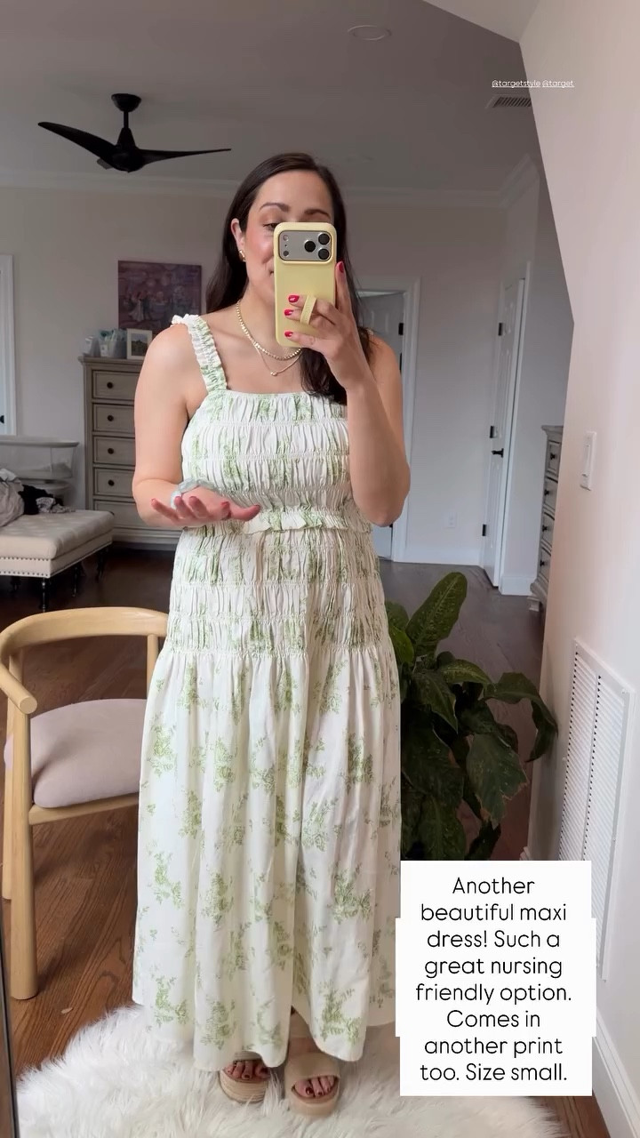 Another beautiful maxi dress! Such a great nursing friendly option. Comes in another print too. Size small.  @targetstyle @target