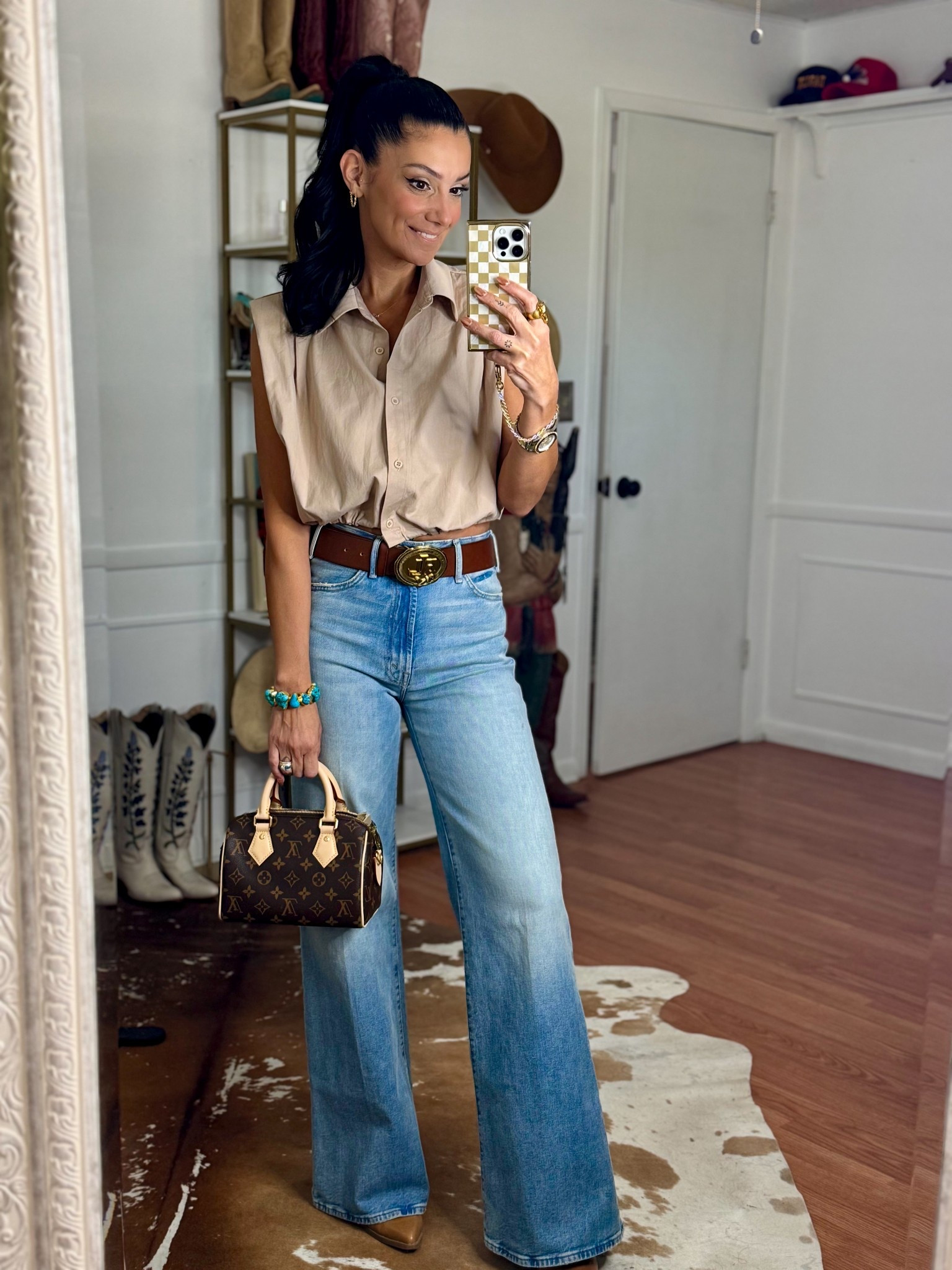 Ootd
Jeans outfit 

#LTKootd #LTKOver40