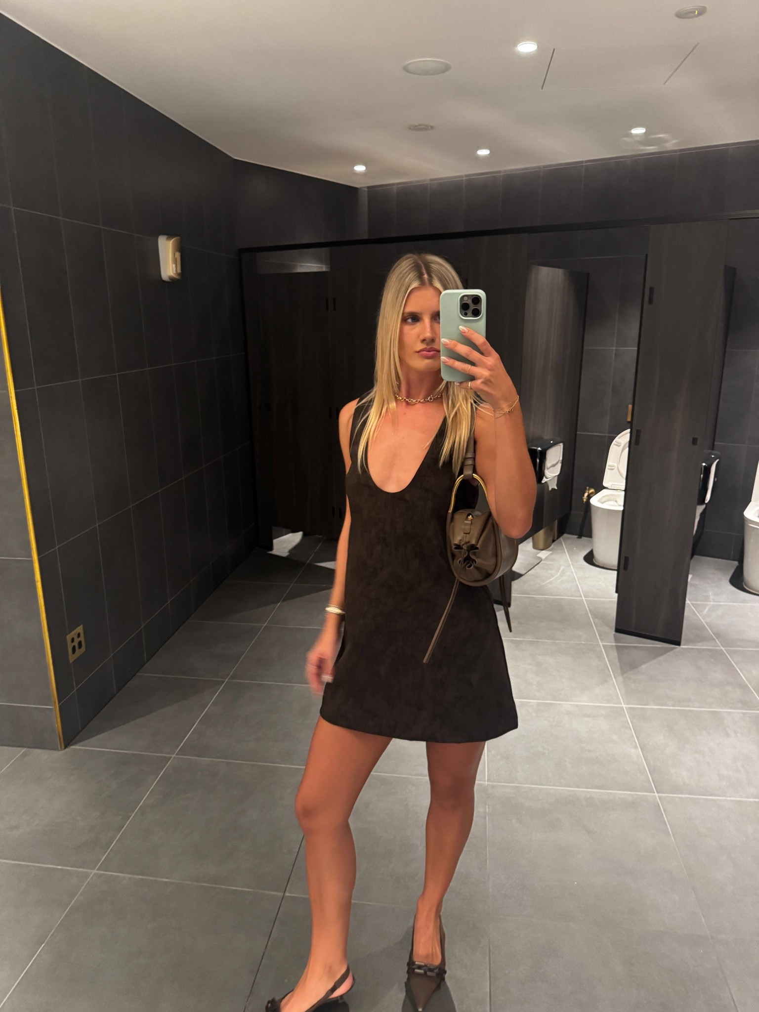 What our Digital Editor, Bianca, wore into the office today.

#LTKaustralia